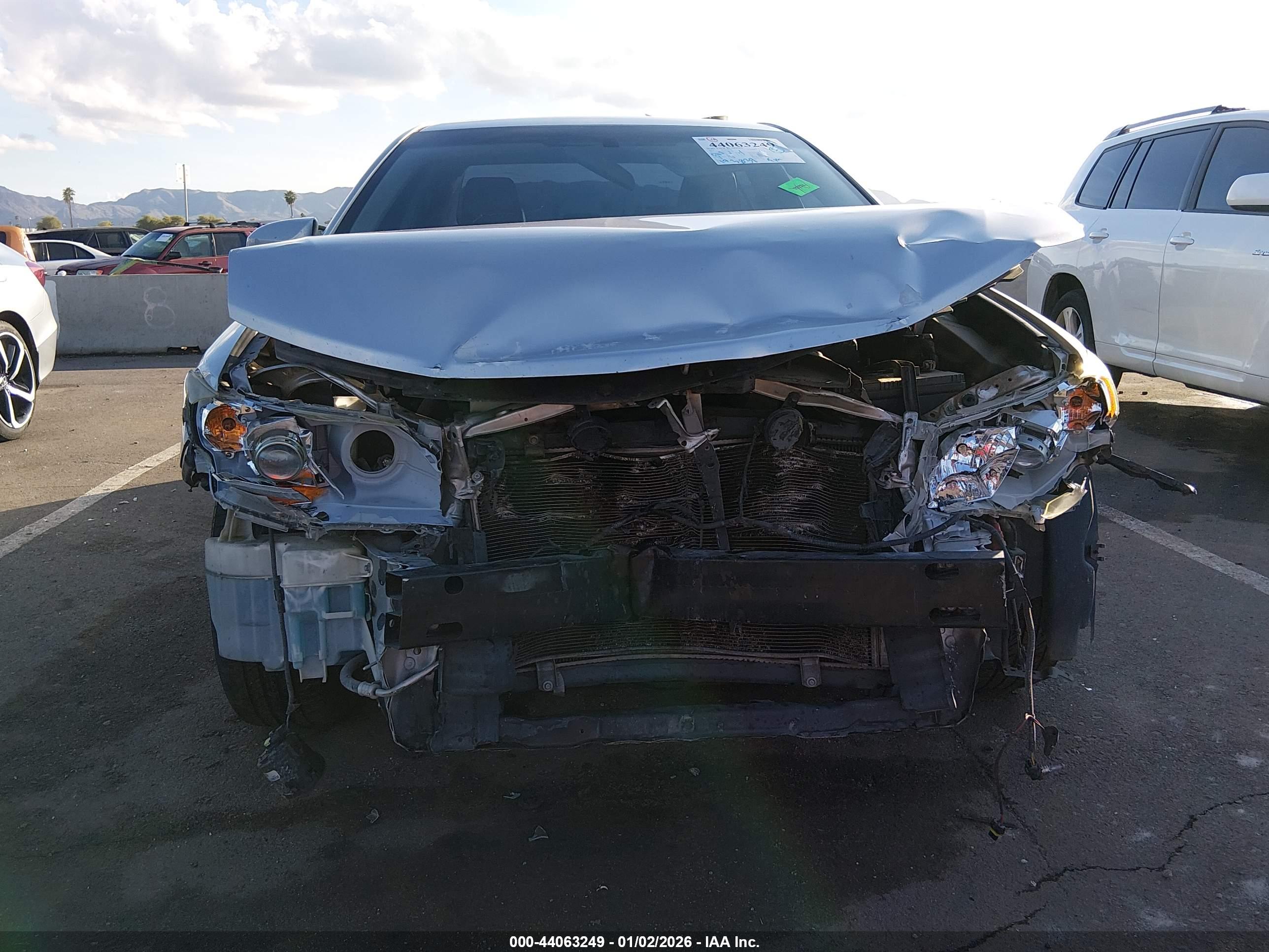 TOYOTA CAMRY image 6