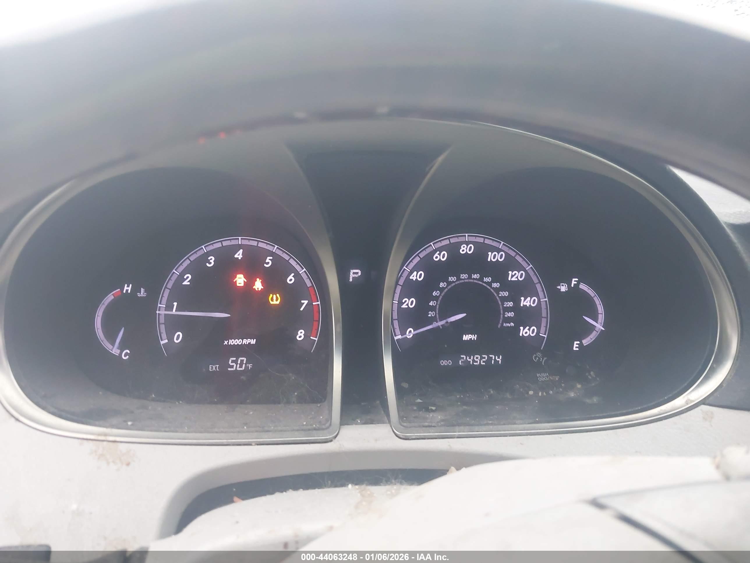 TOYOTA AVALON image 7