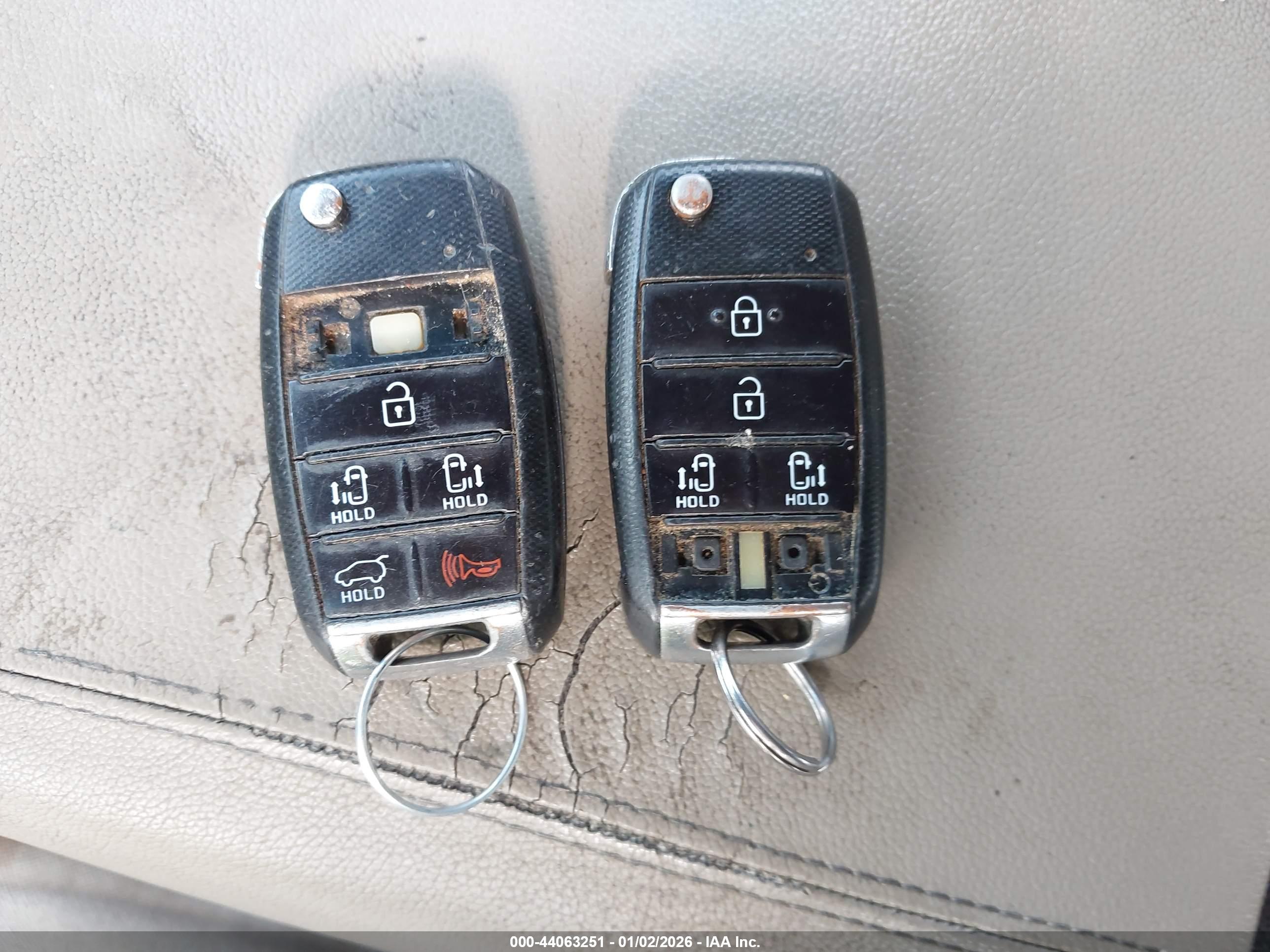 KIA SEDONA image 11