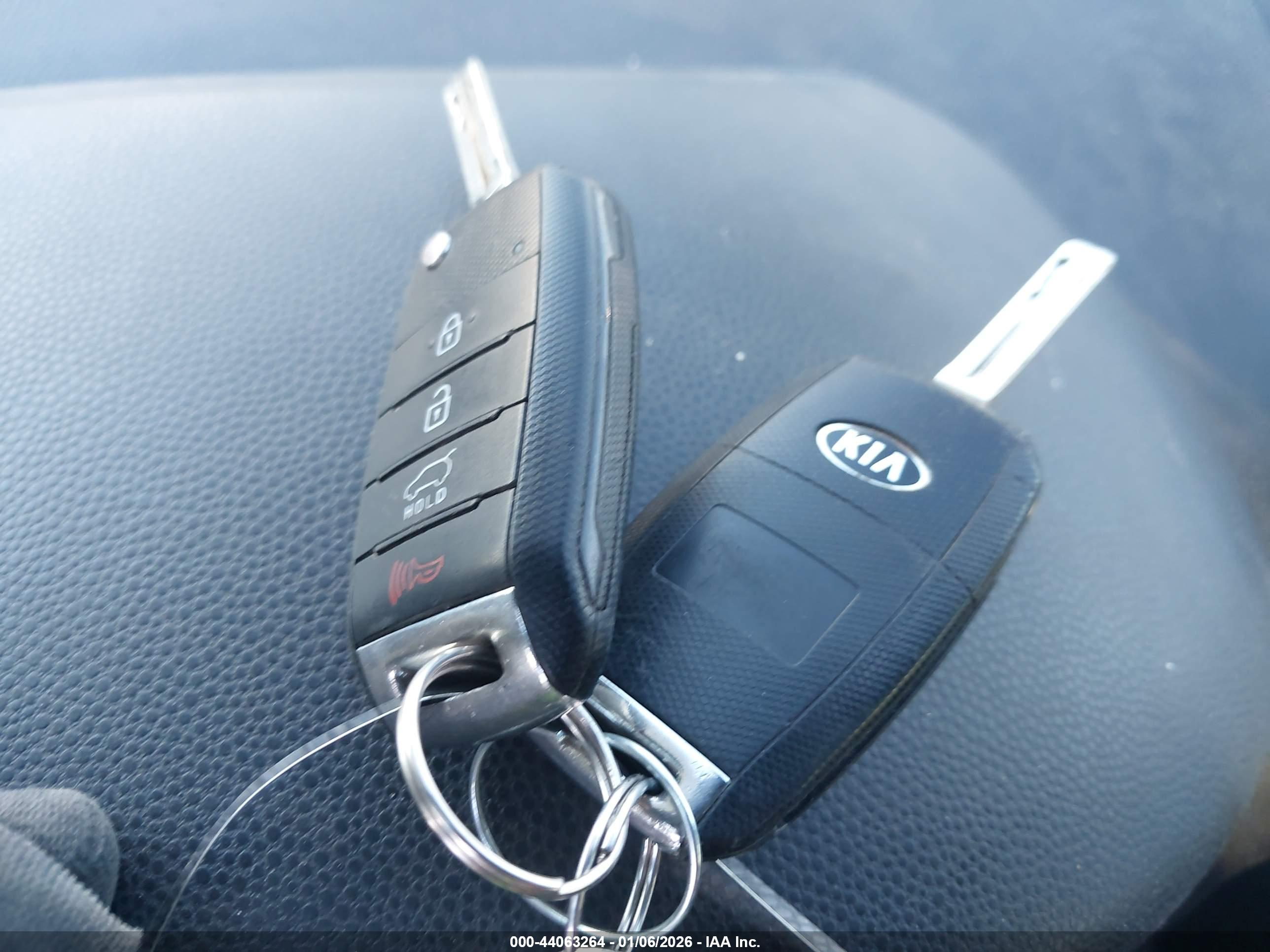 KIA SOUL image 11