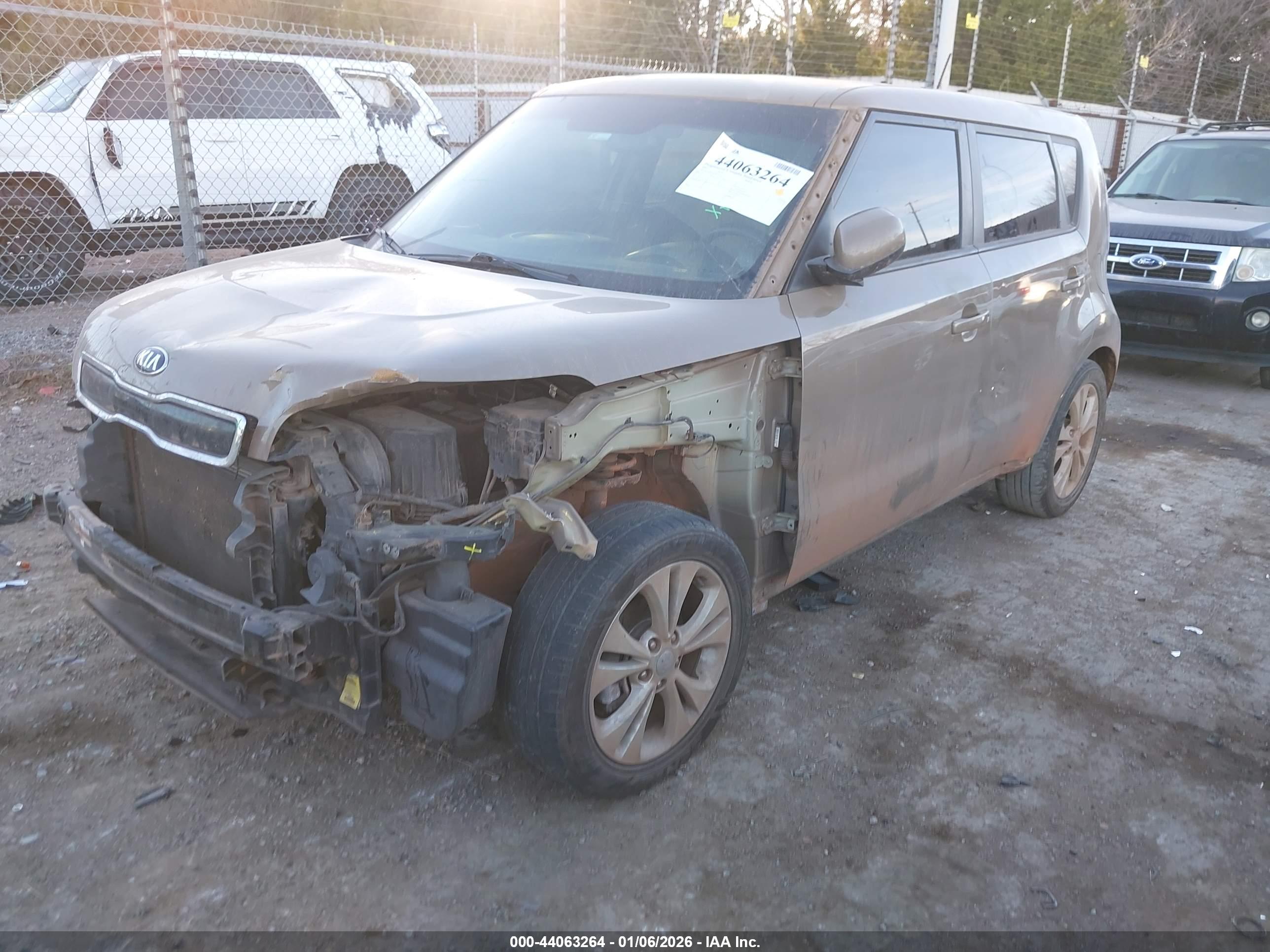 KIA SOUL image 2