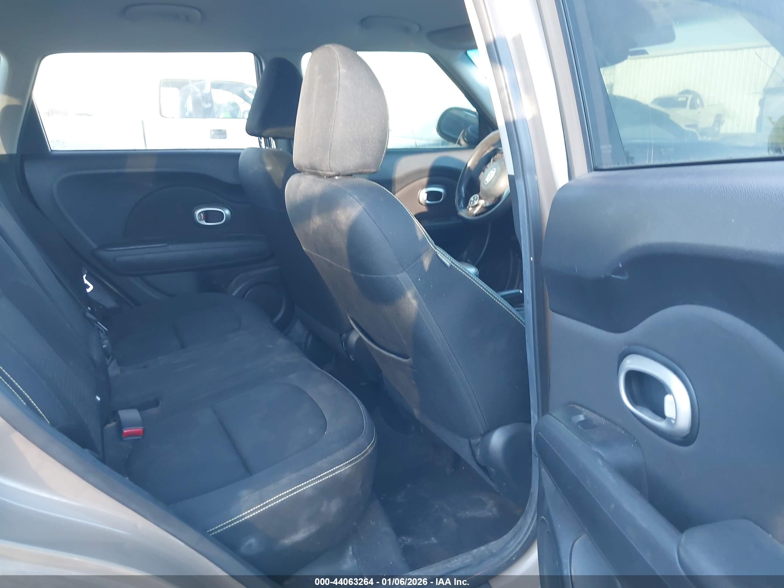 KIA SOUL image 8