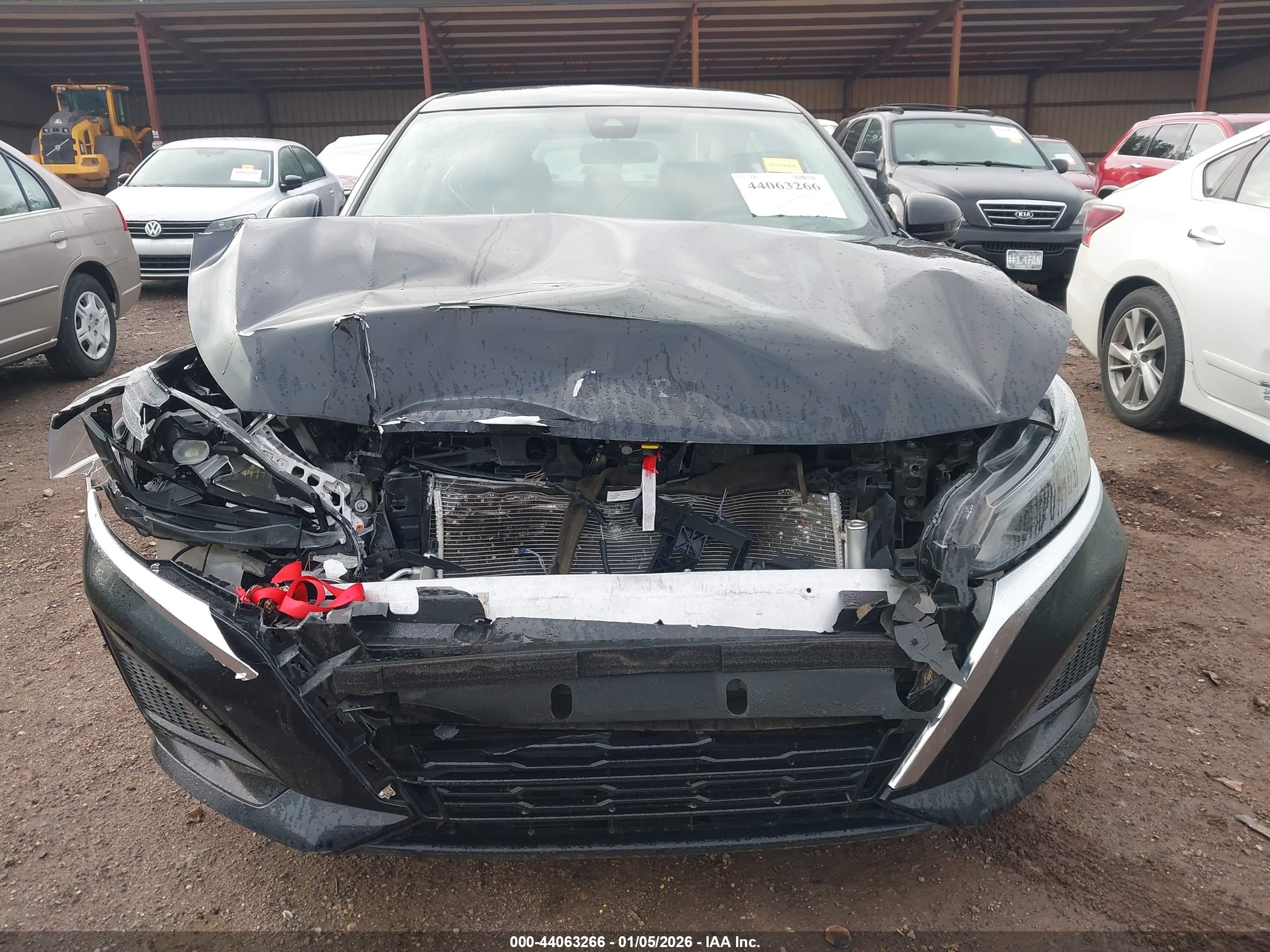 NISSAN ALTIMA image 6