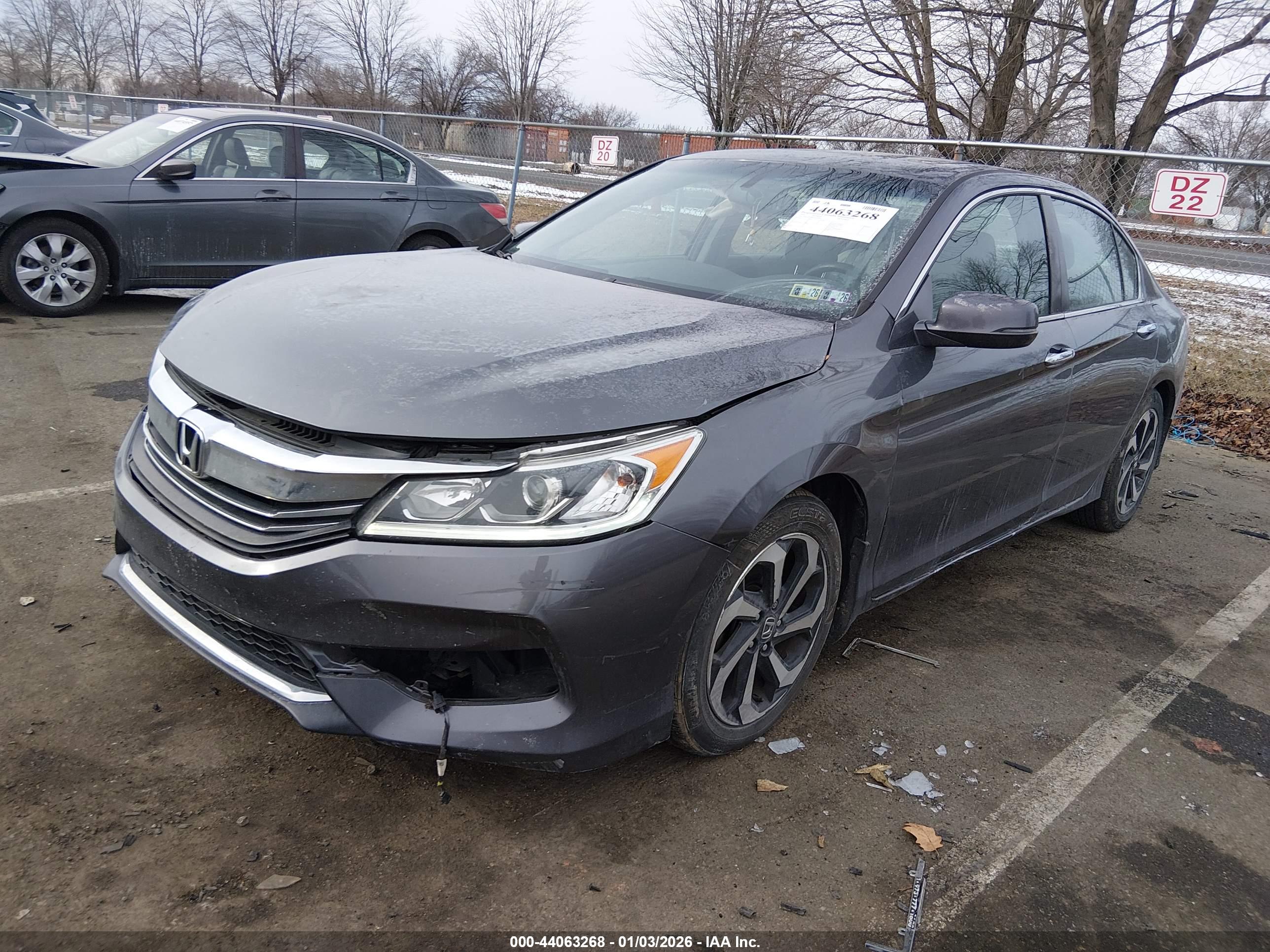 HONDA ACCORD image 2