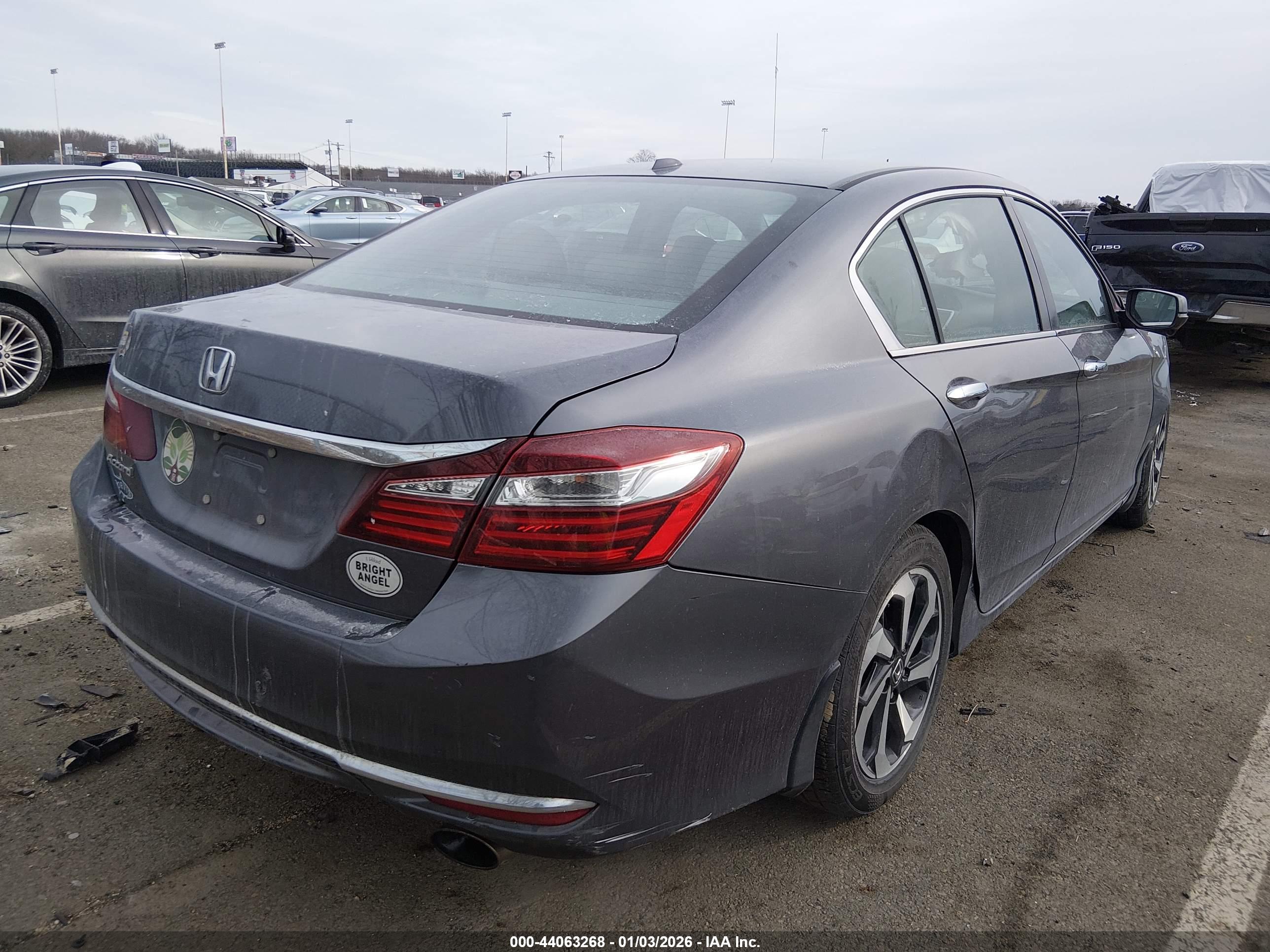 HONDA ACCORD image 4