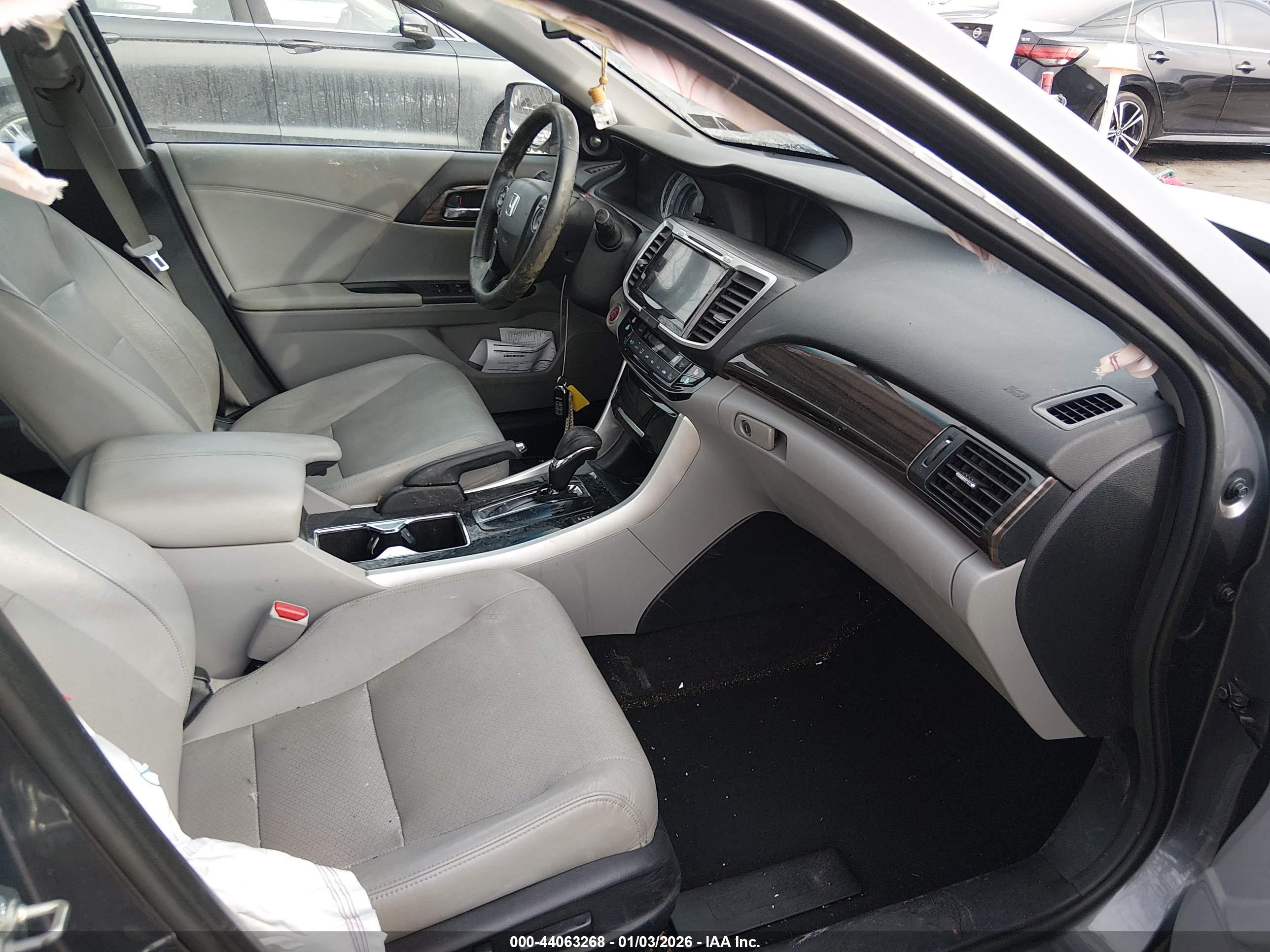 HONDA ACCORD image 5