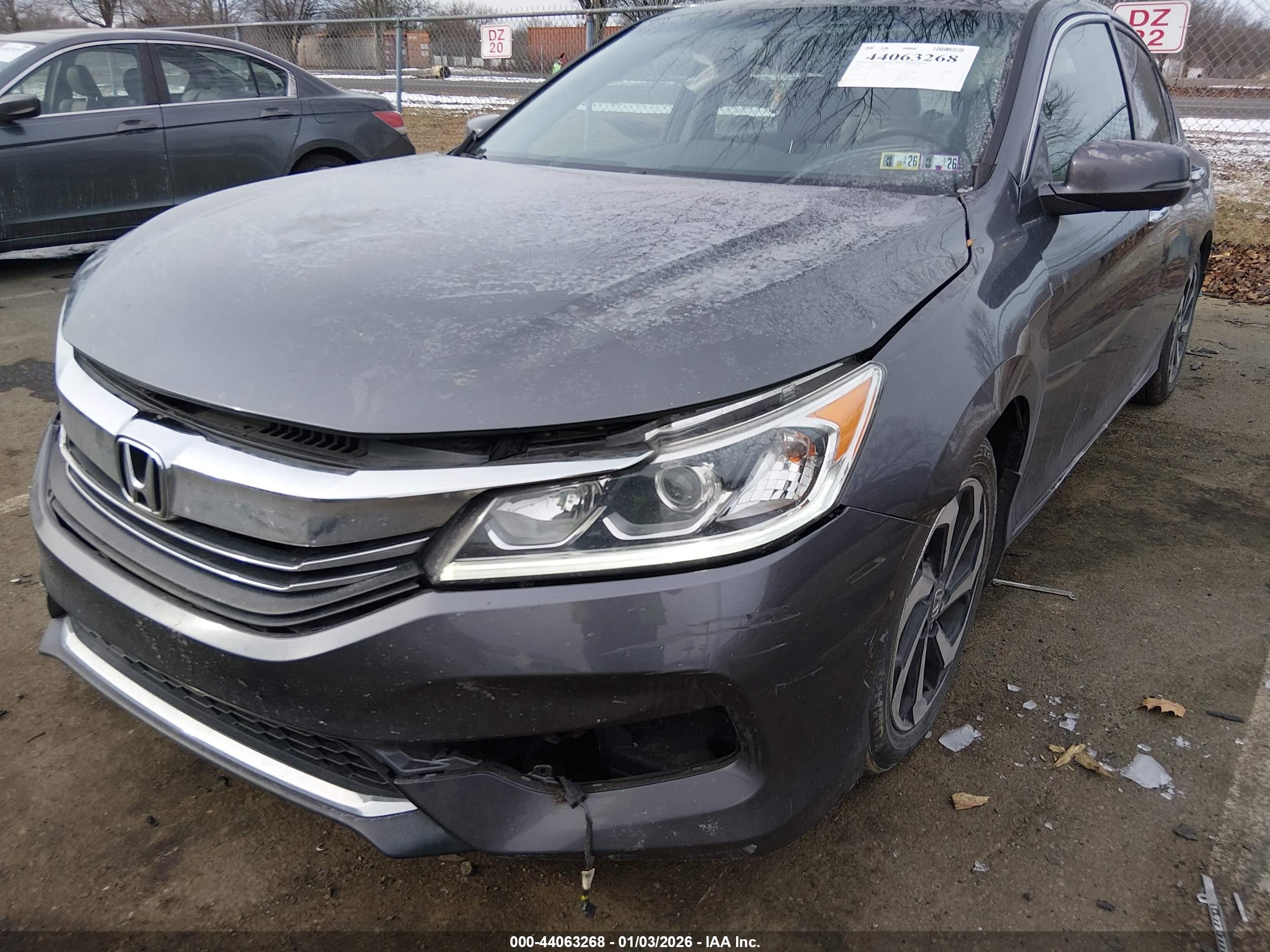 HONDA ACCORD image 6