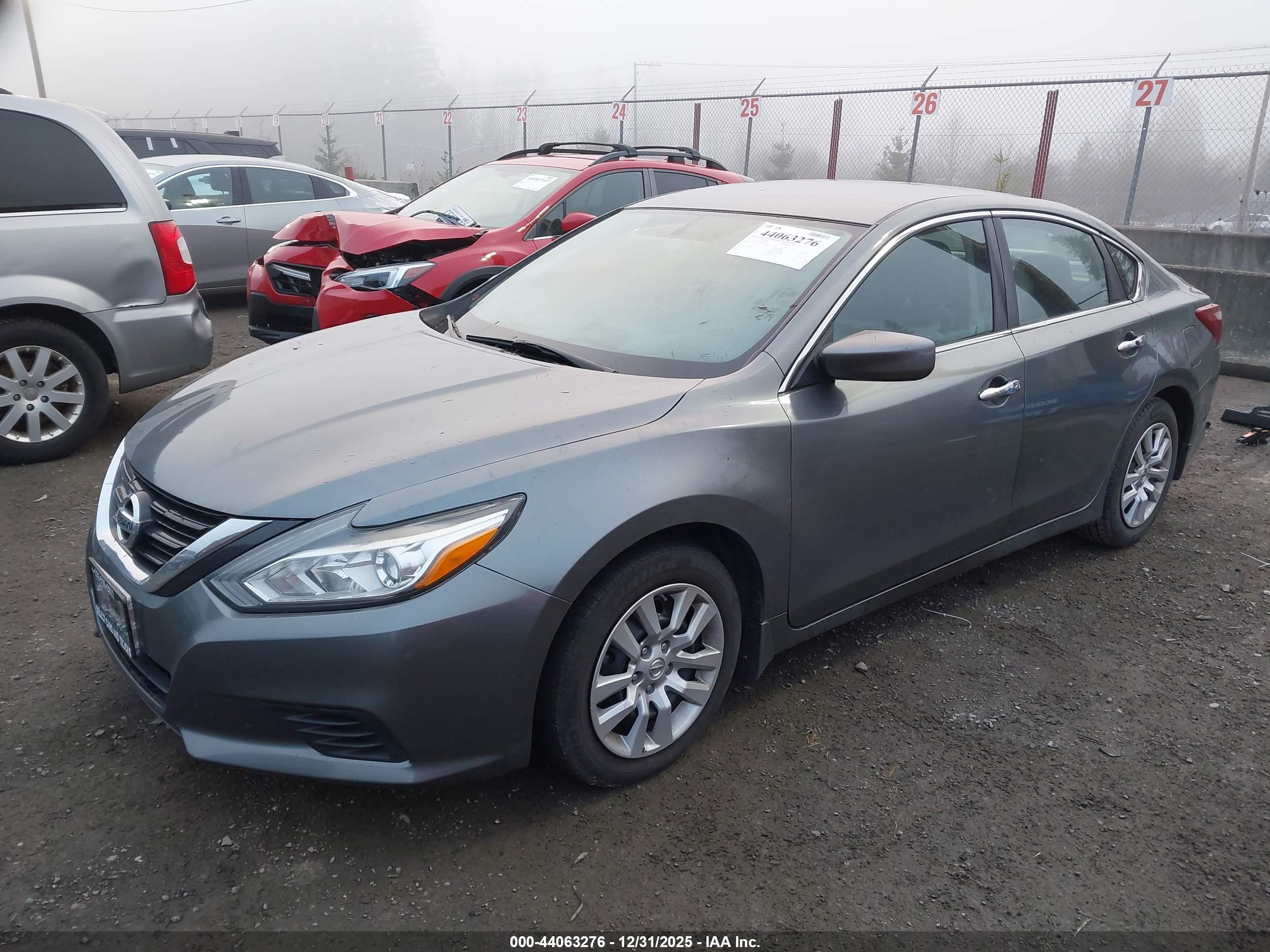 NISSAN ALTIMA image 2