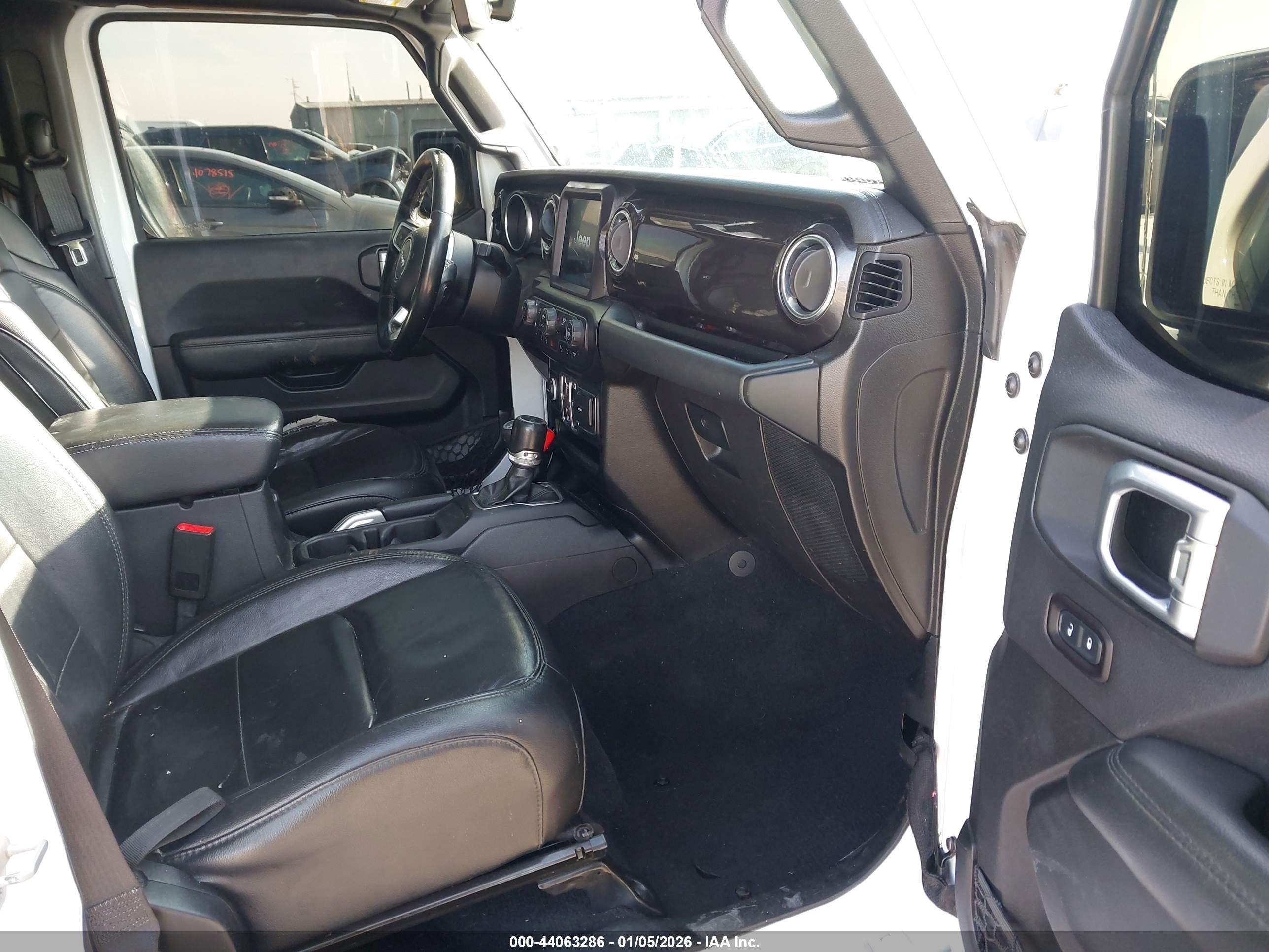 JEEP WRANGLER image 5