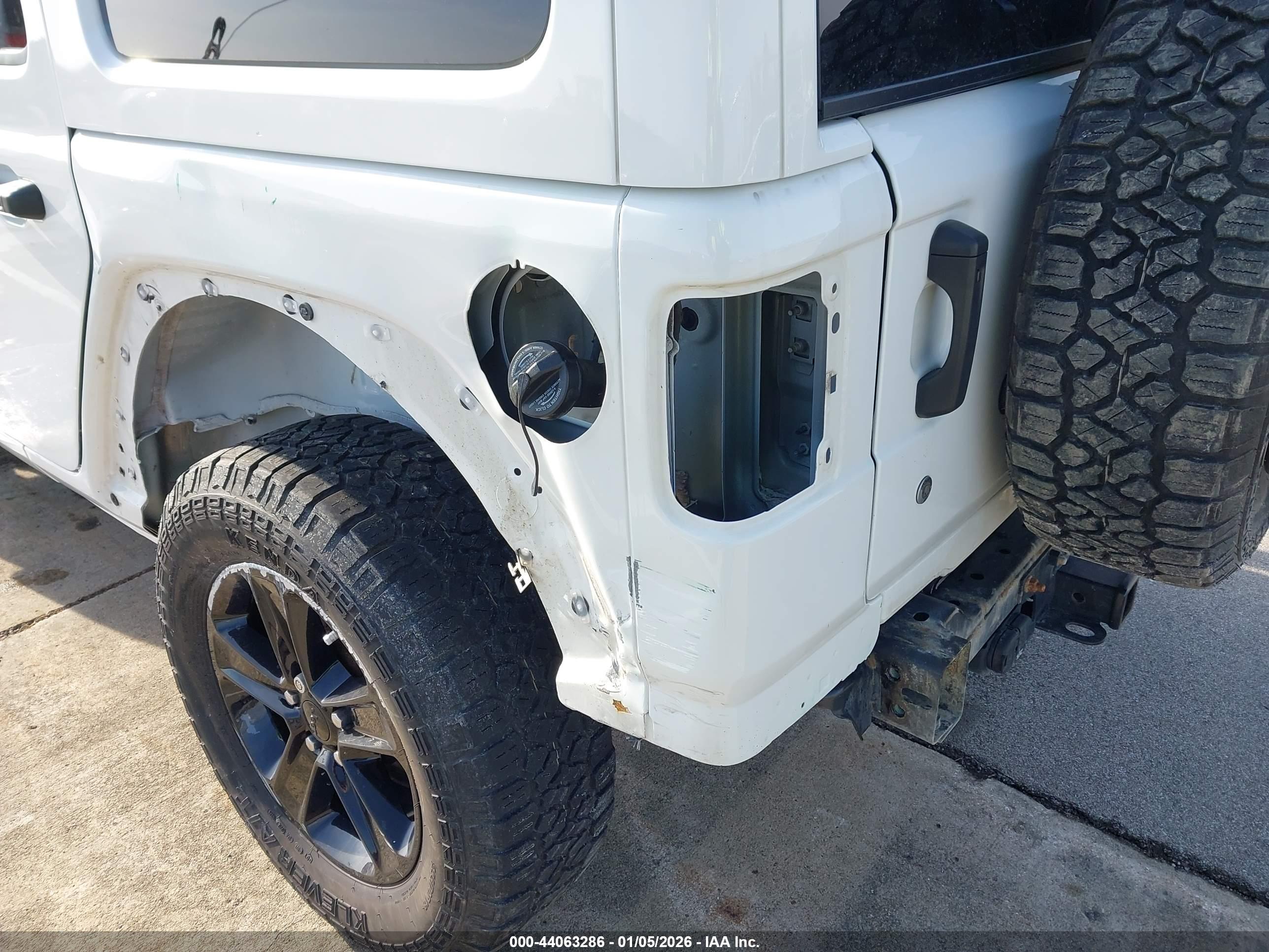 JEEP WRANGLER image 6