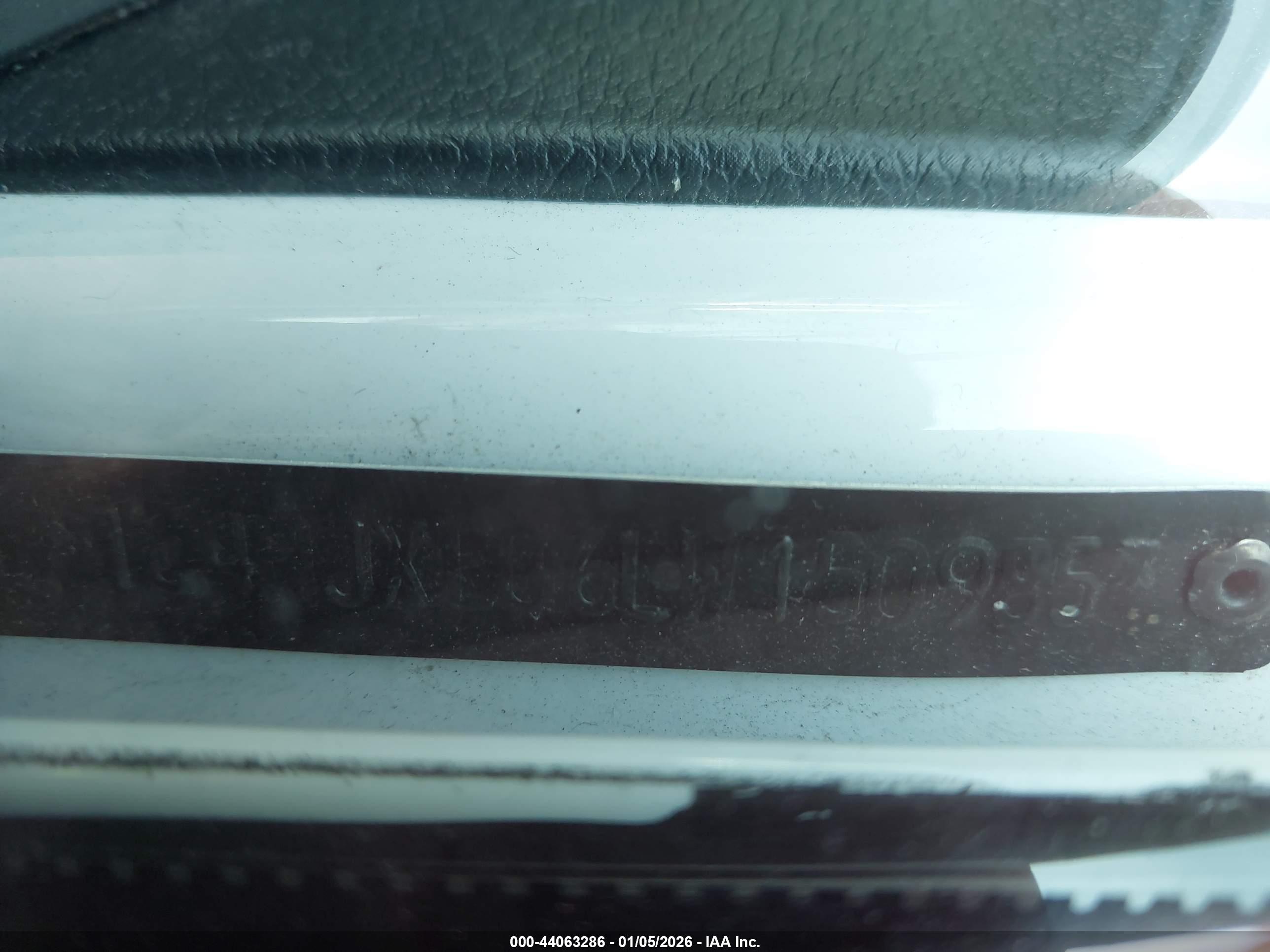 JEEP WRANGLER image 9