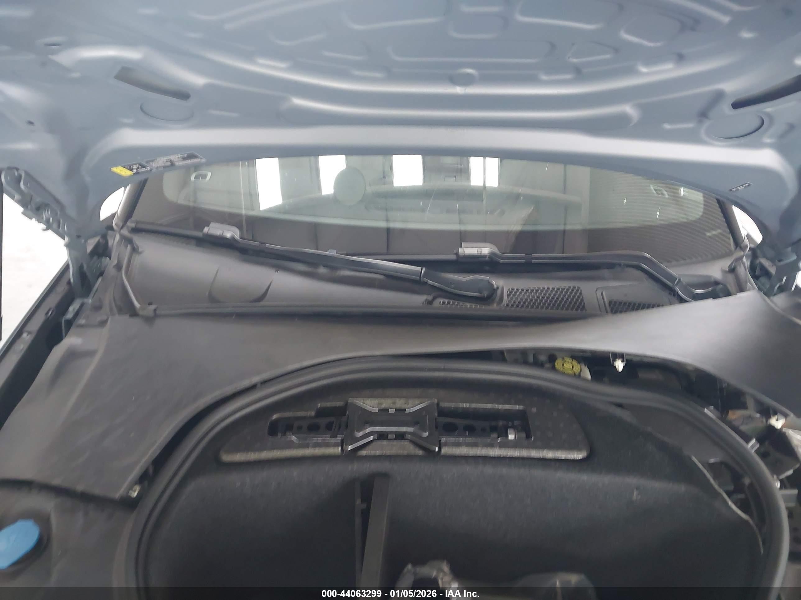 POLESTAR 2 image 10