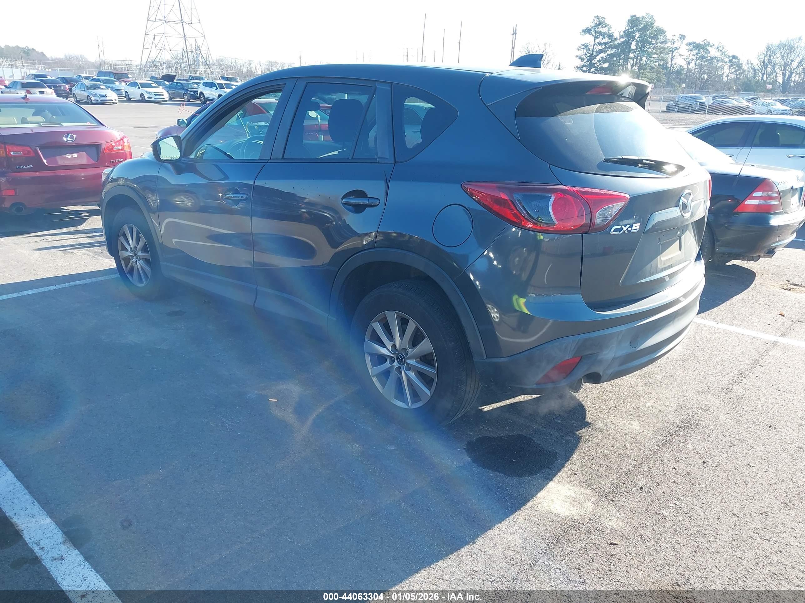 MAZDA CX-5 image 3