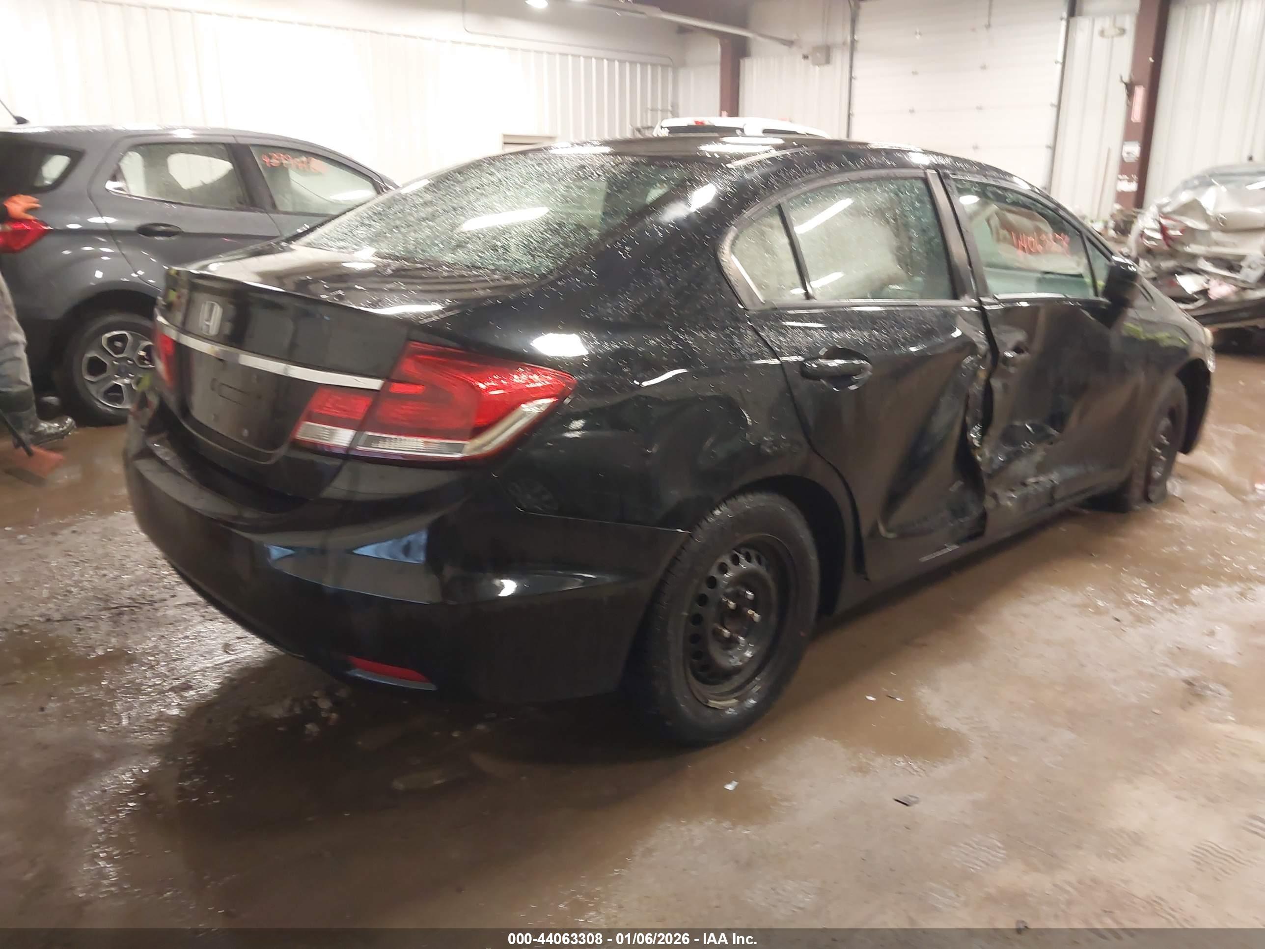 HONDA CIVIC image 4