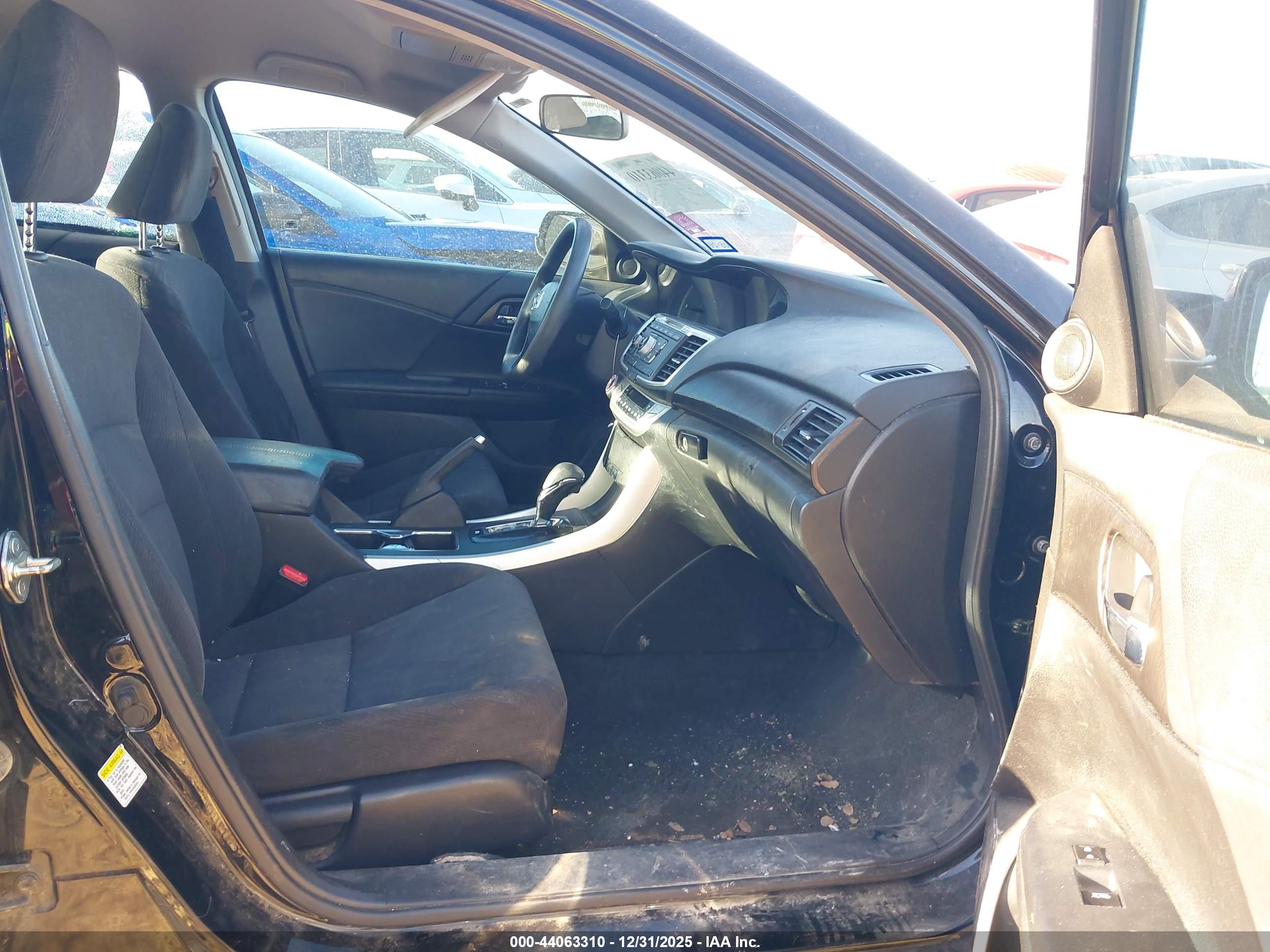 HONDA ACCORD image 5