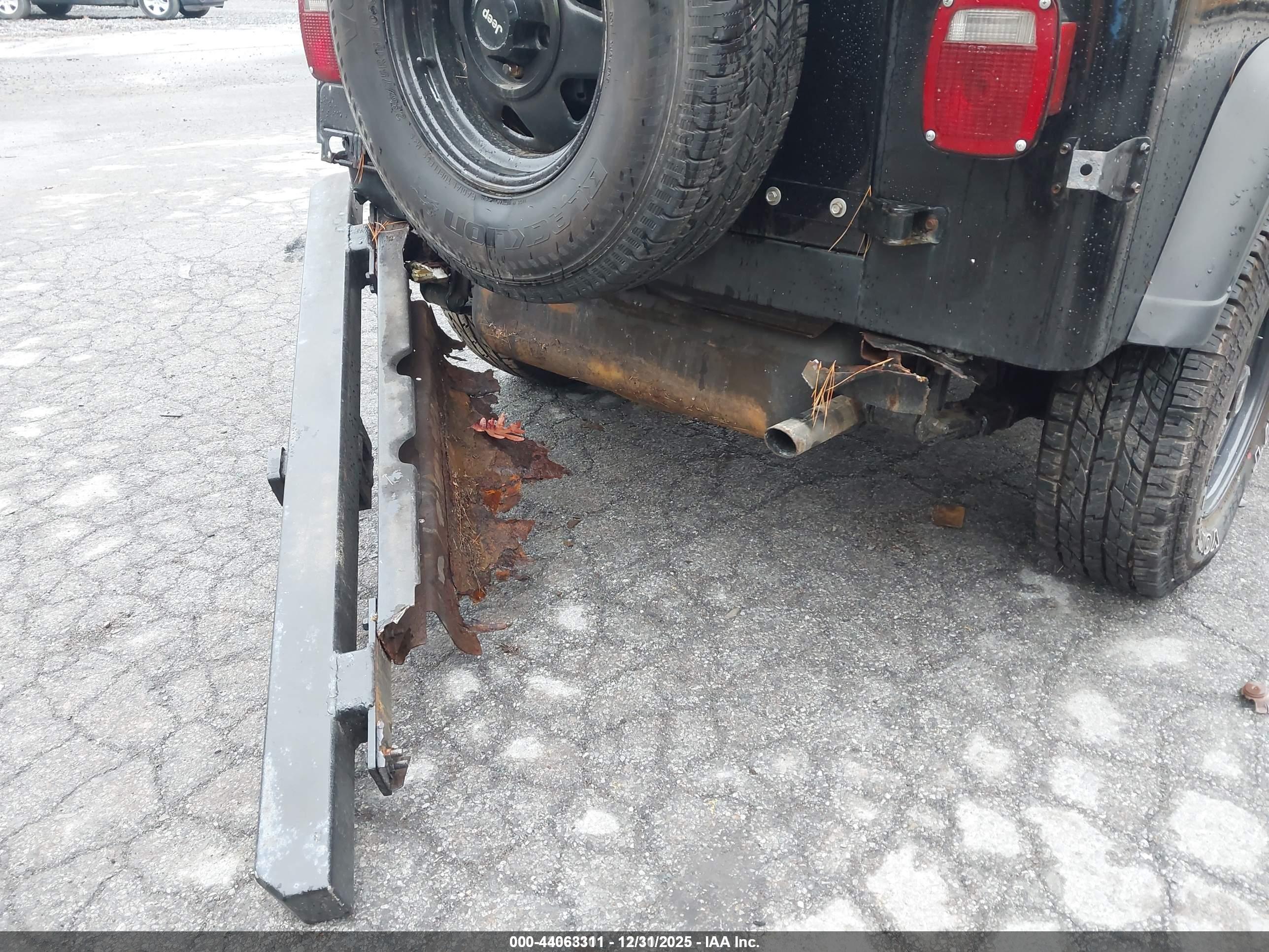 JEEP WRANGLER image 6