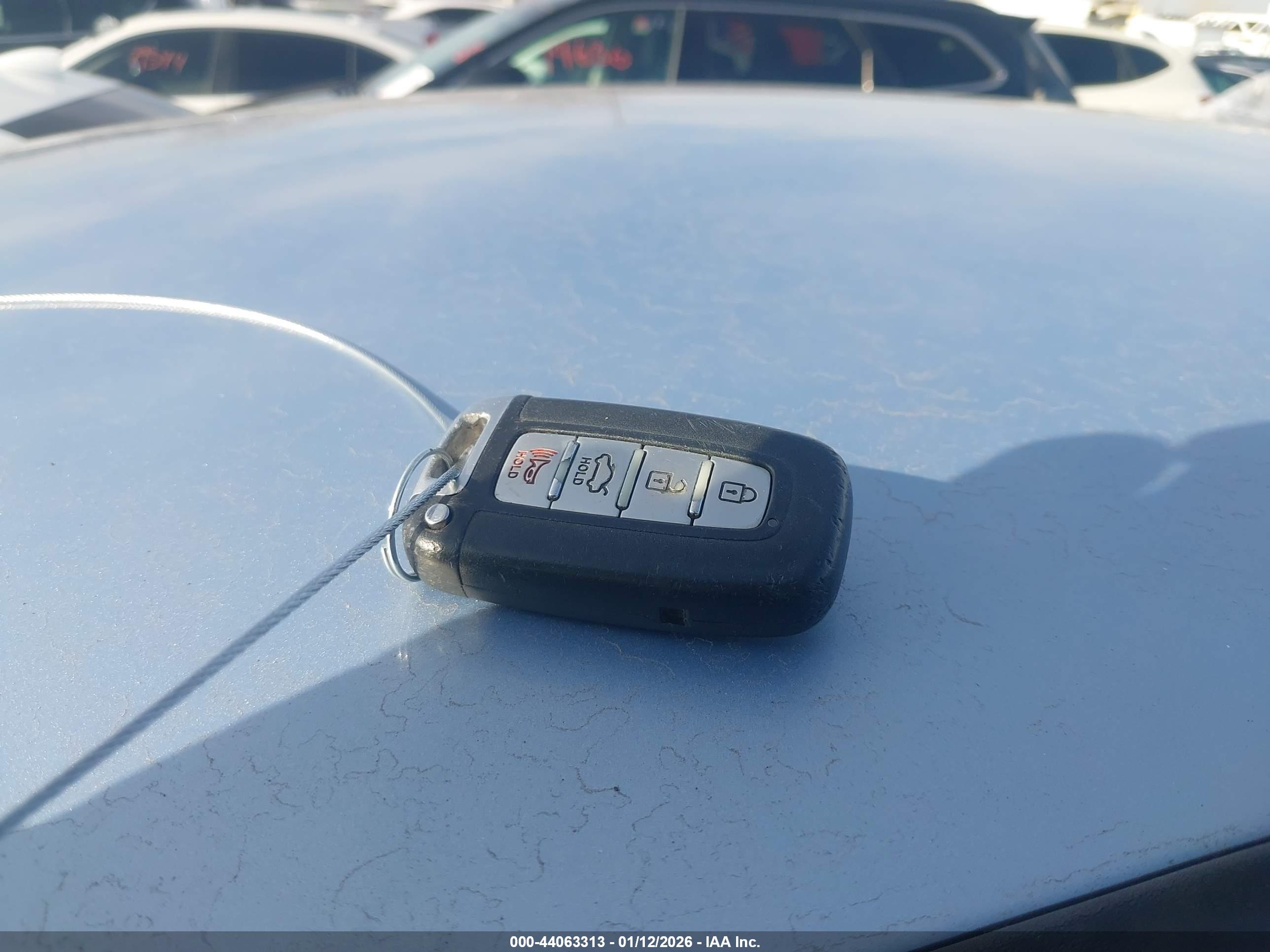 HYUNDAI SONATA image 11