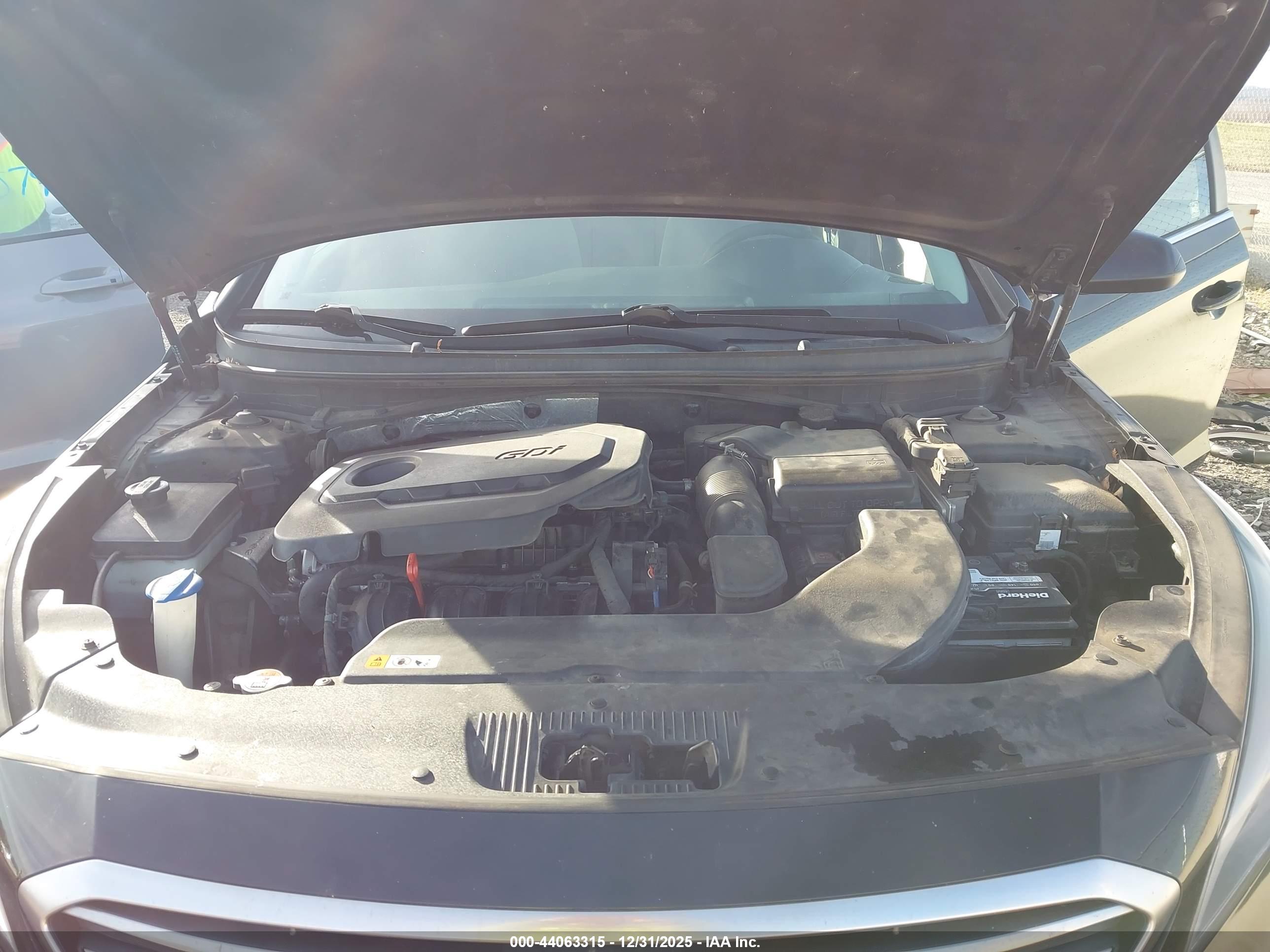 HYUNDAI SONATA image 10