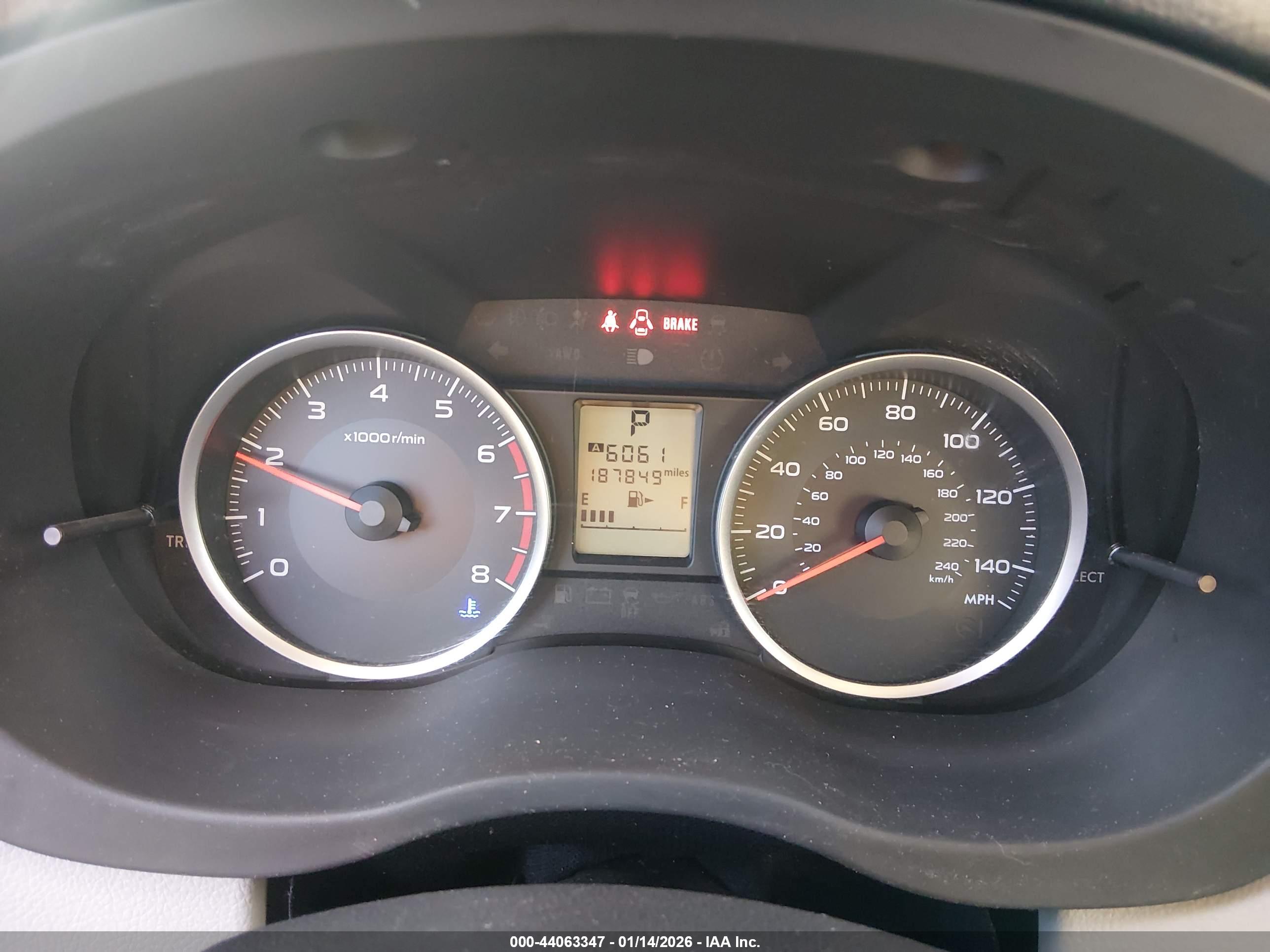 SUBARU FORESTER image 7