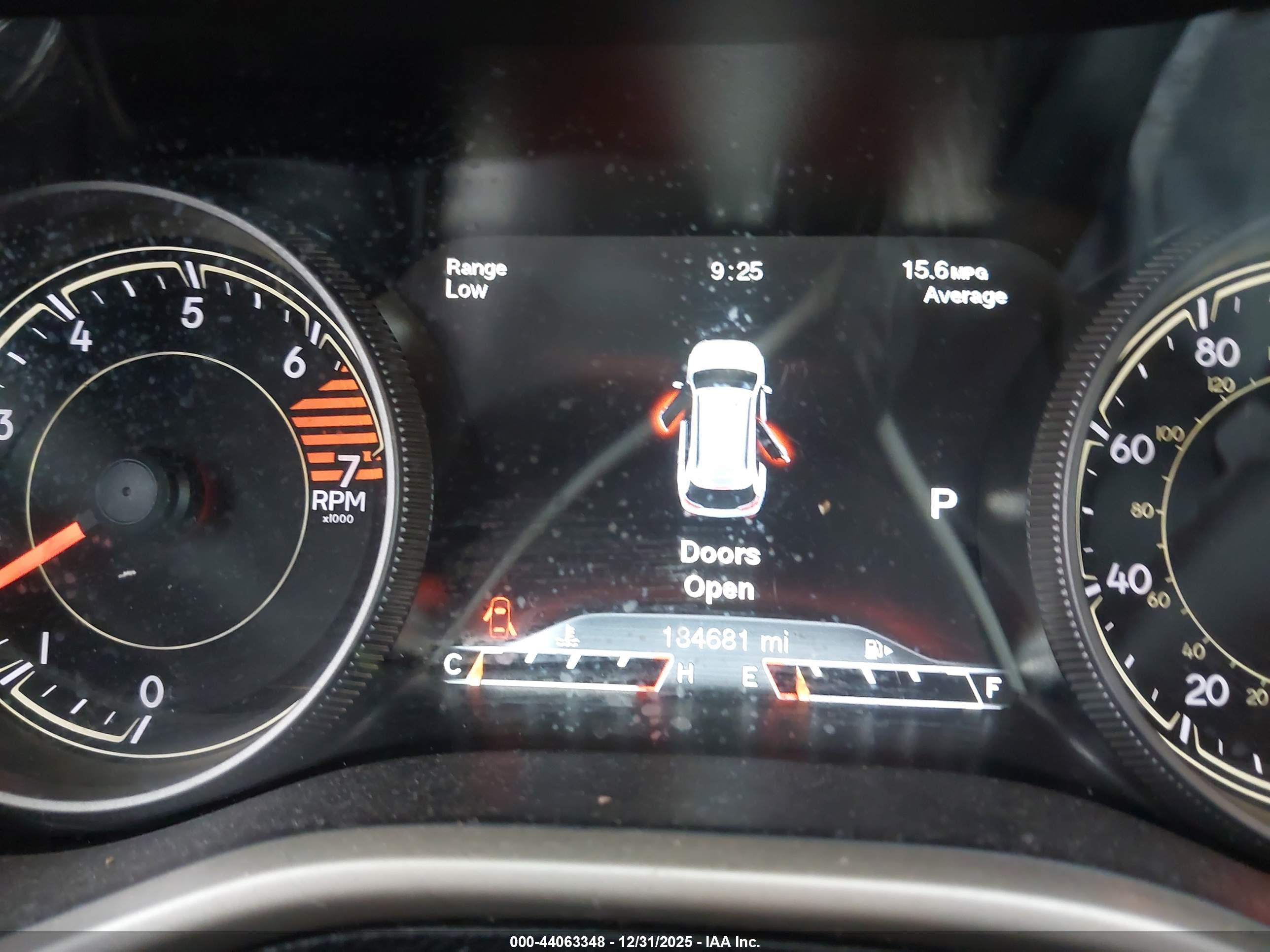 JEEP CHEROKEE image 7