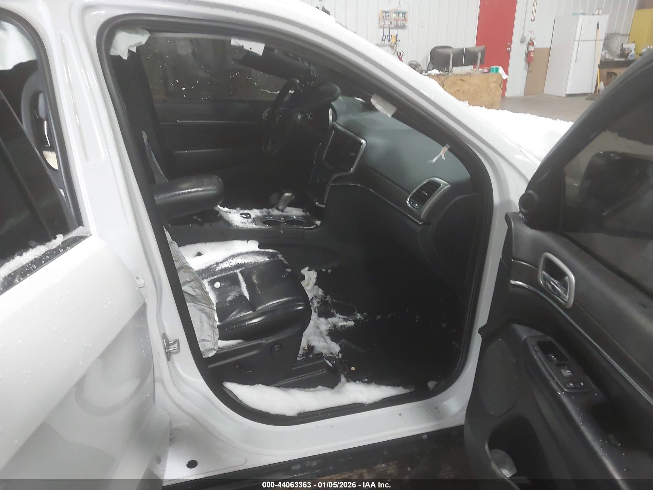 JEEP GRAND image 5