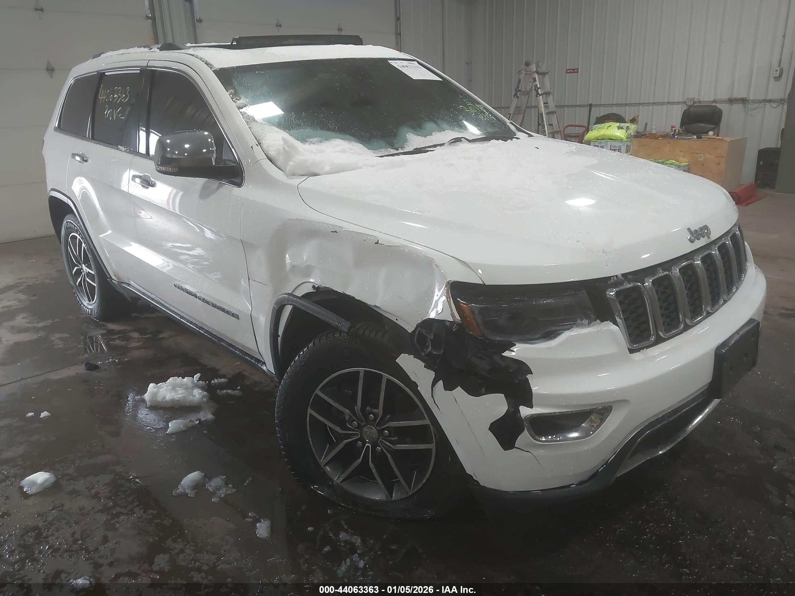 JEEP GRAND image 6