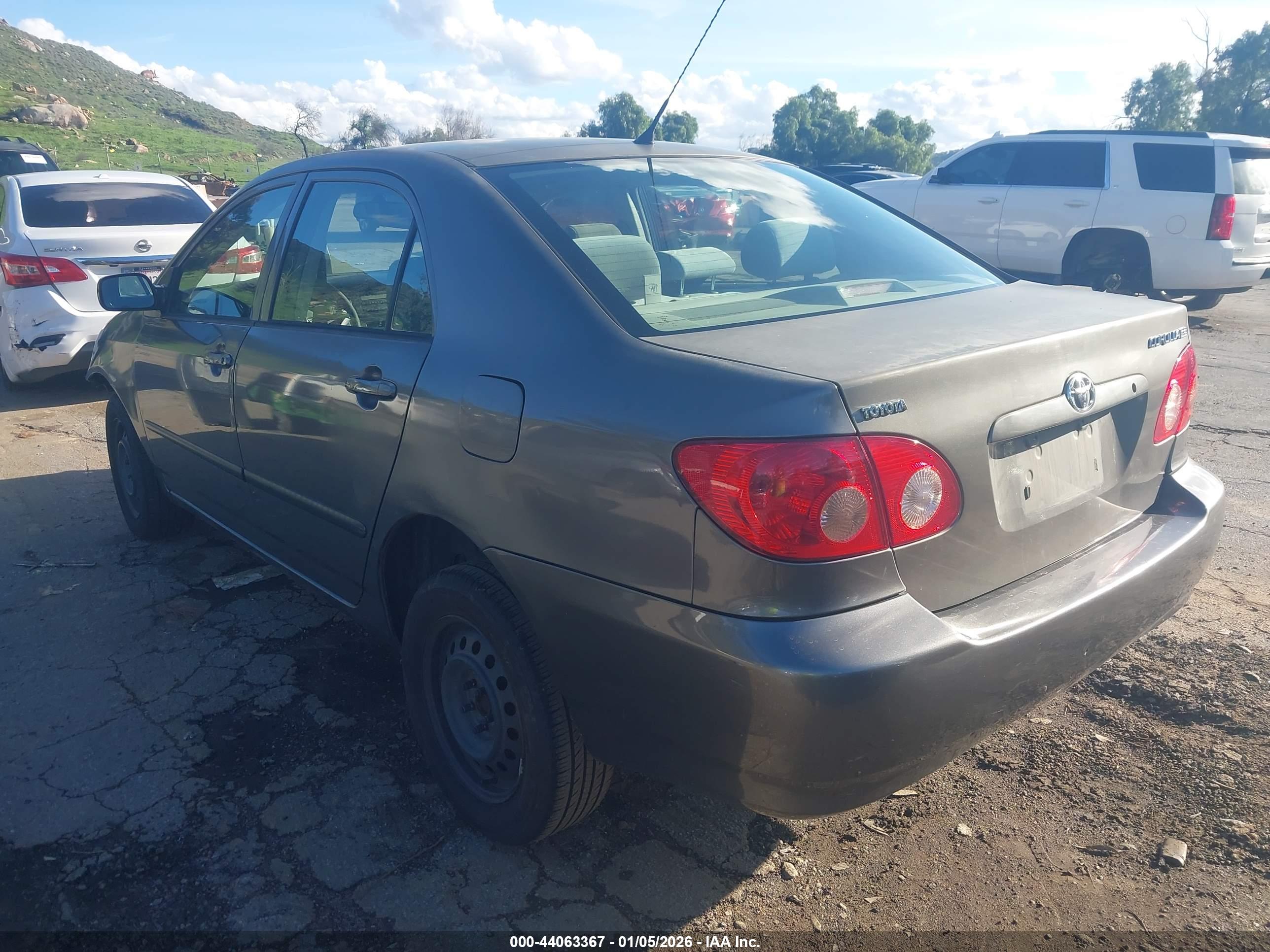 TOYOTA COROLLA image 3