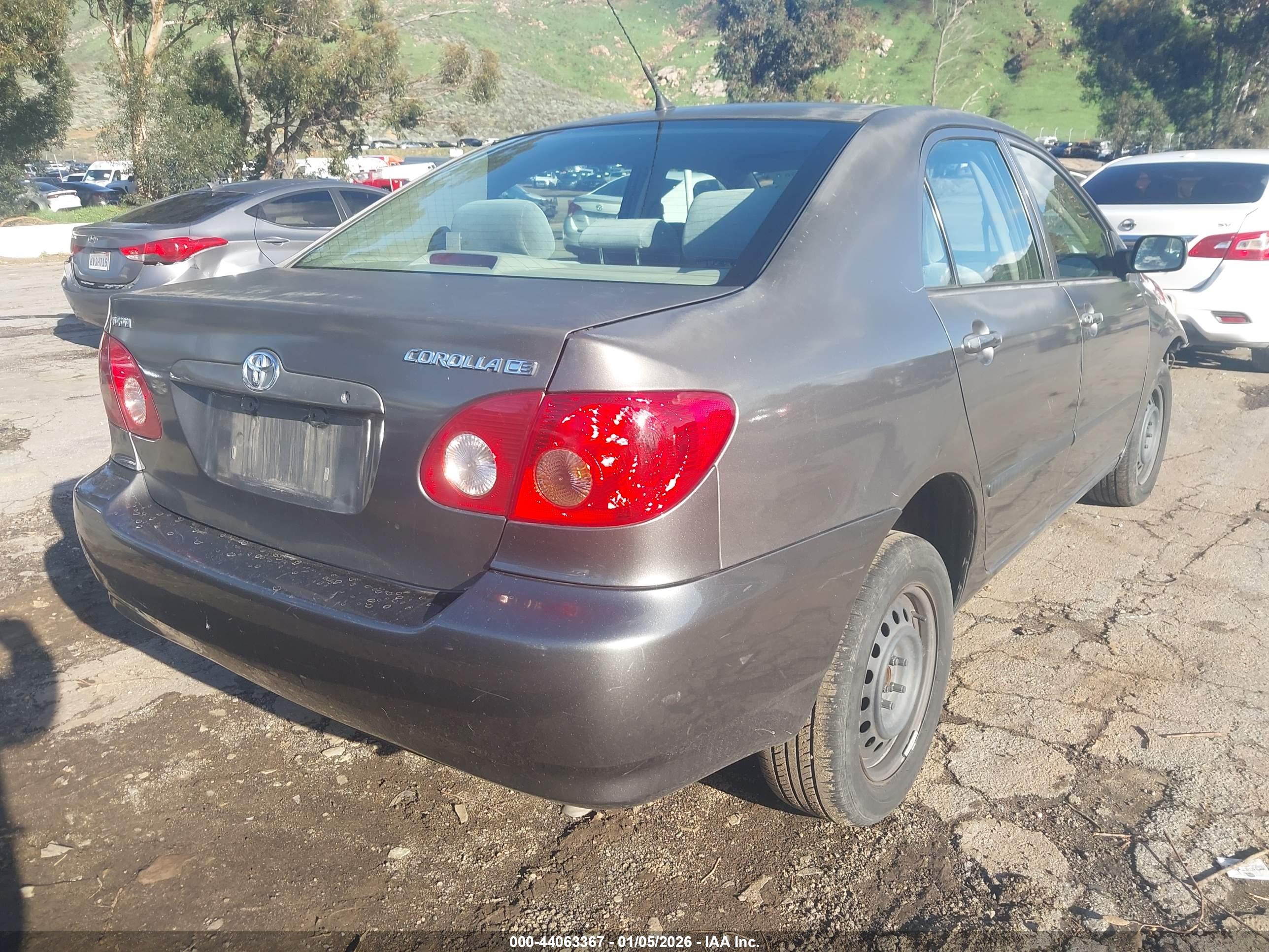TOYOTA COROLLA image 4