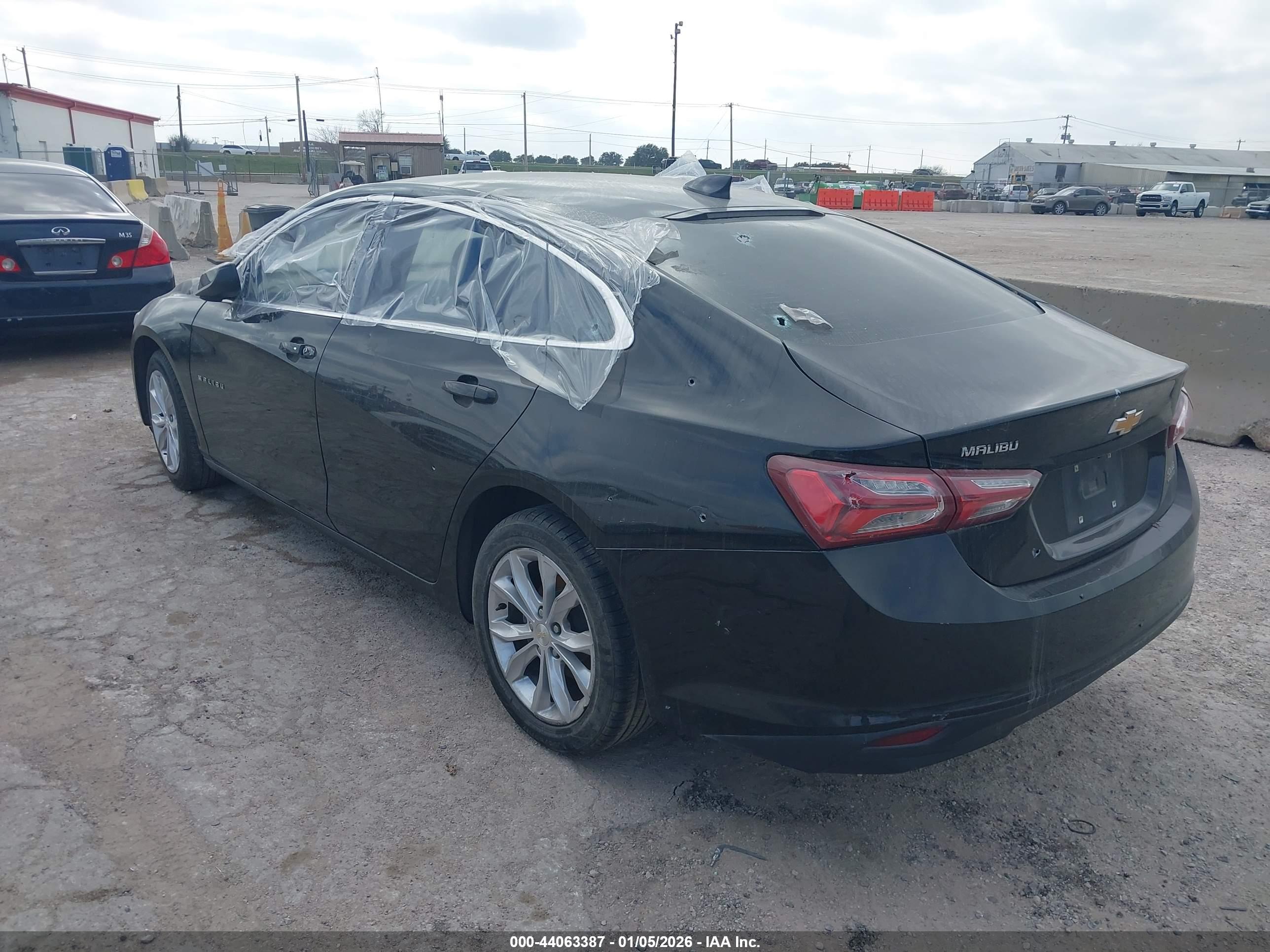 CHEVROLET MALIBU image 3