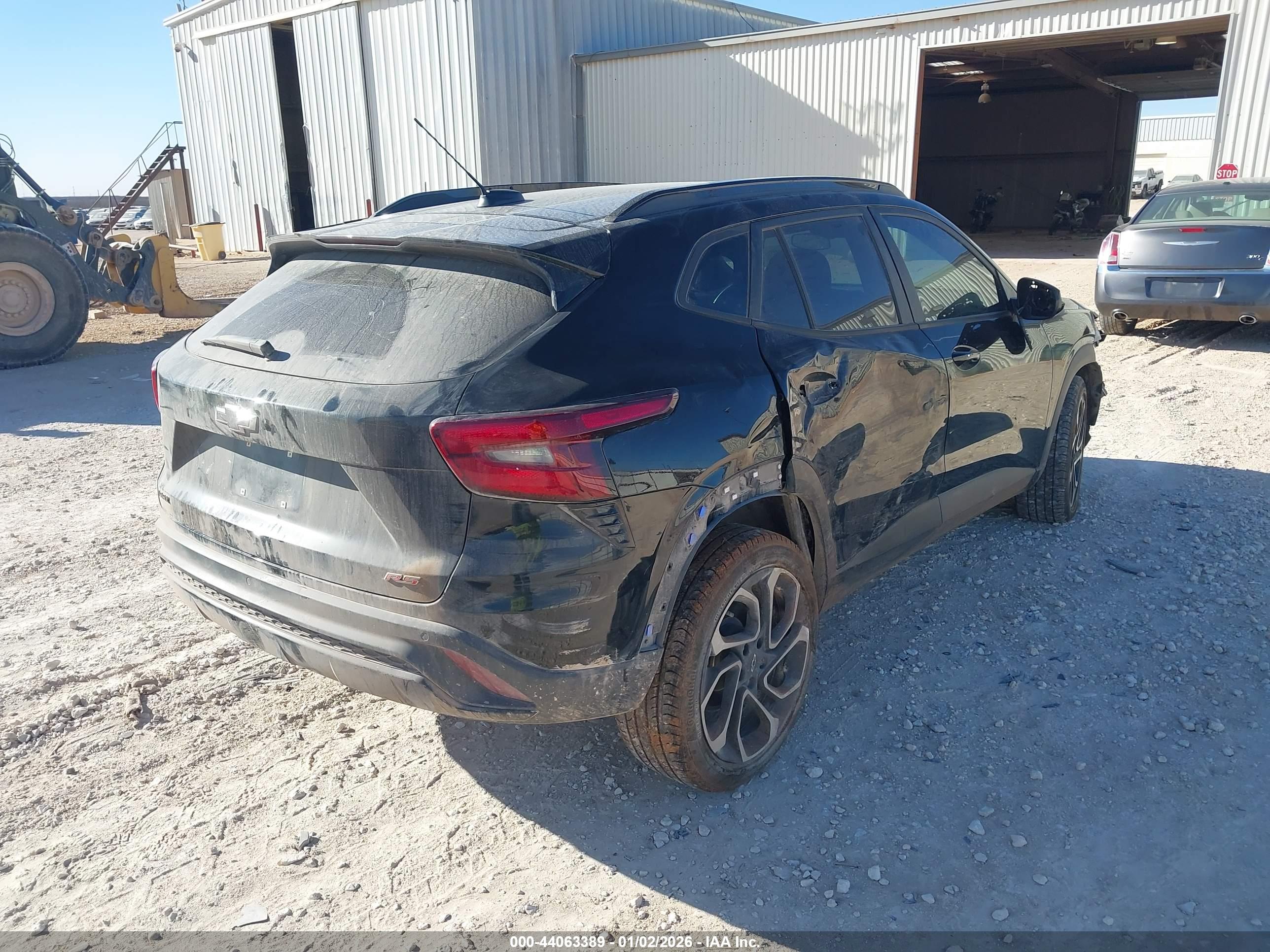 CHEVROLET TRAX image 4