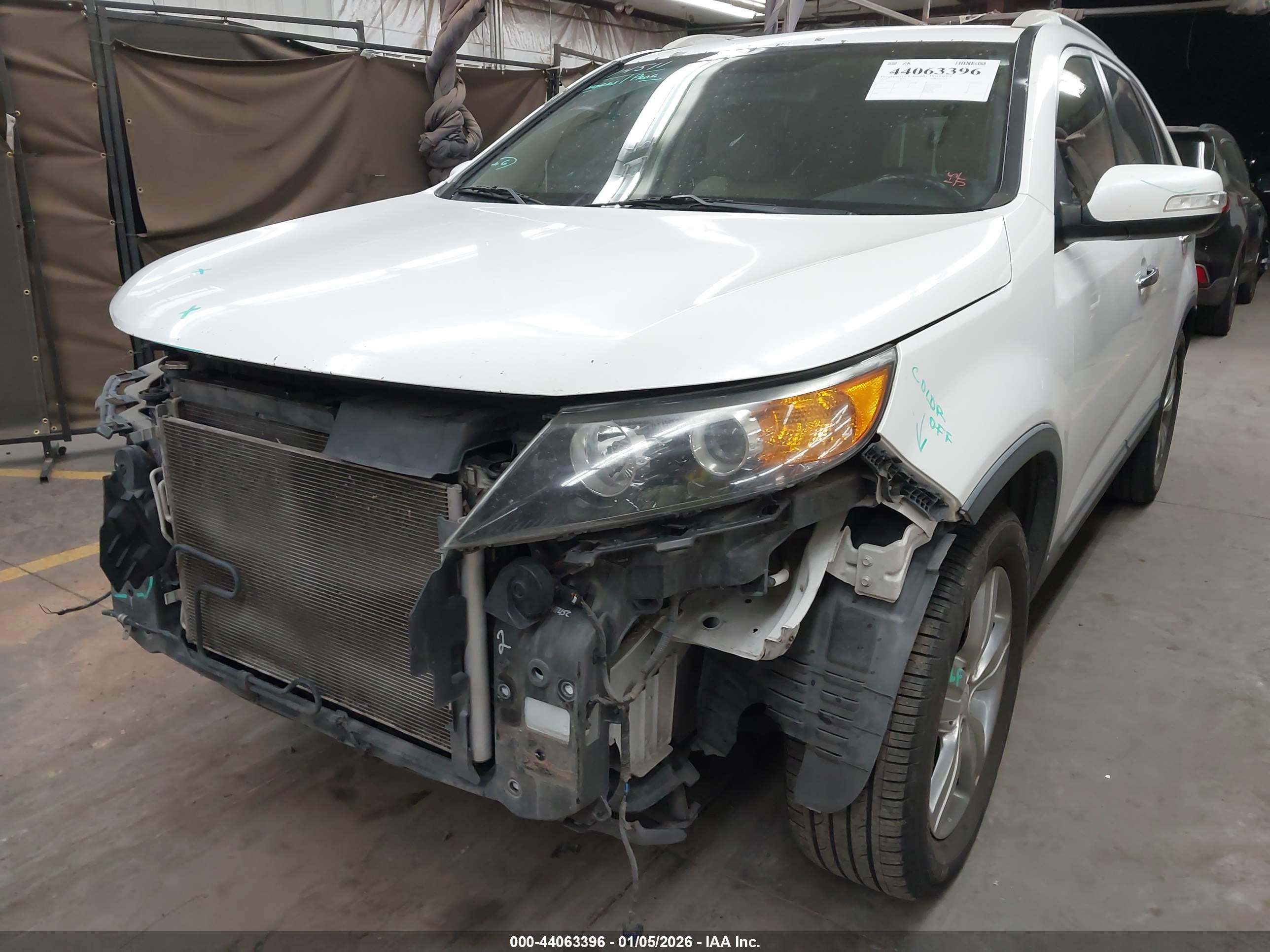 KIA SORENTO image 6