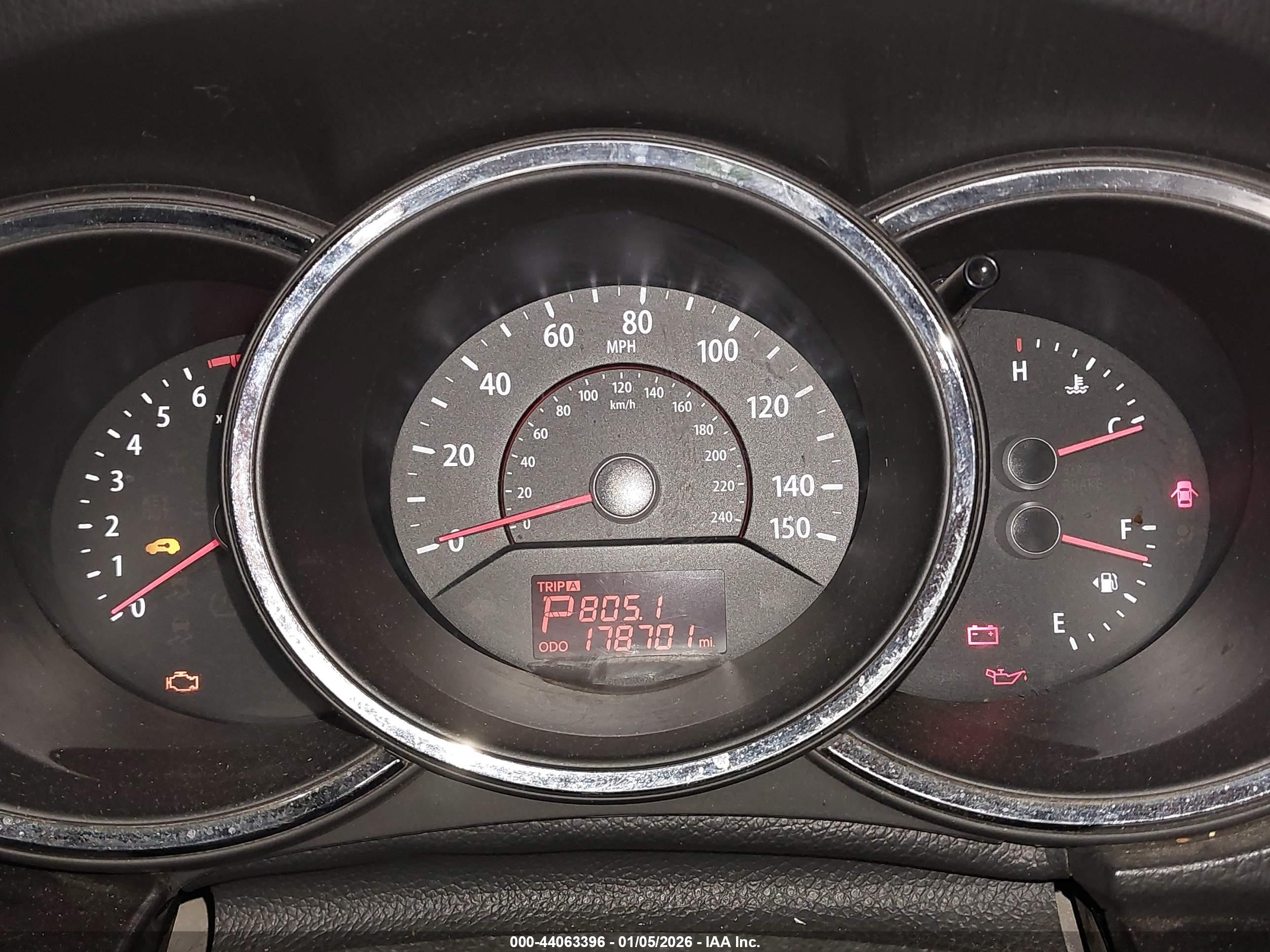 KIA SORENTO image 7