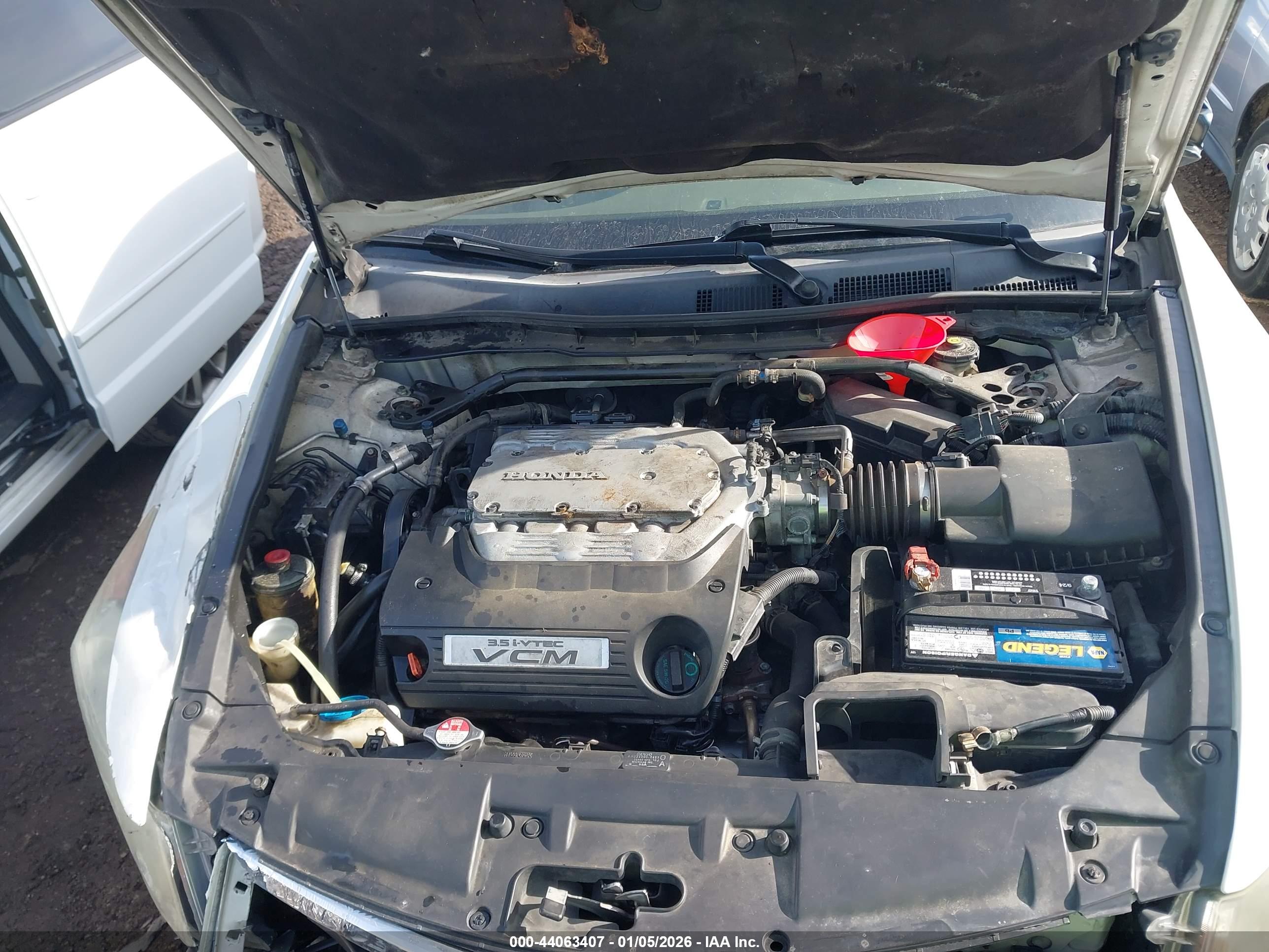 HONDA ACCORD image 10