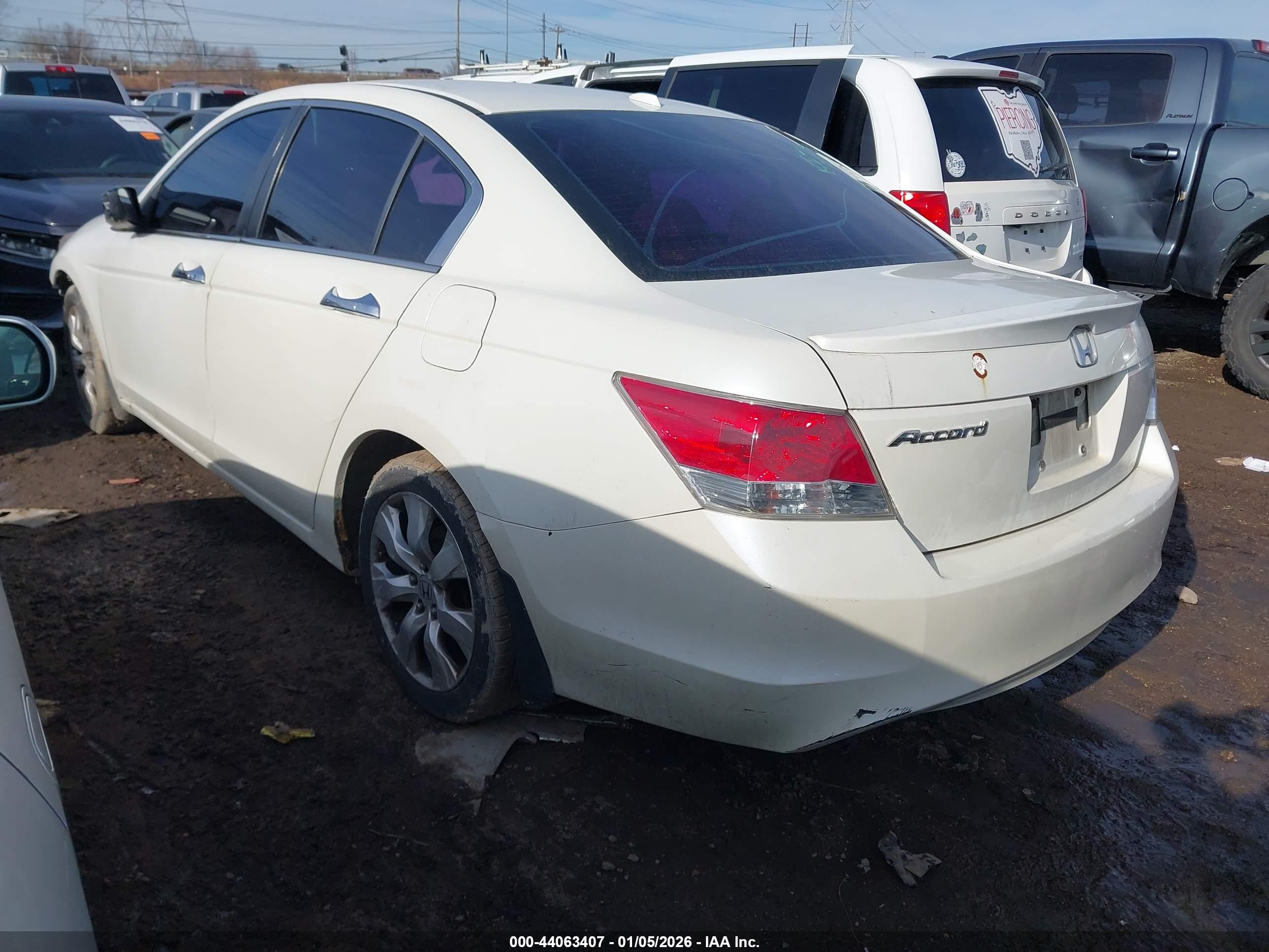 HONDA ACCORD image 3