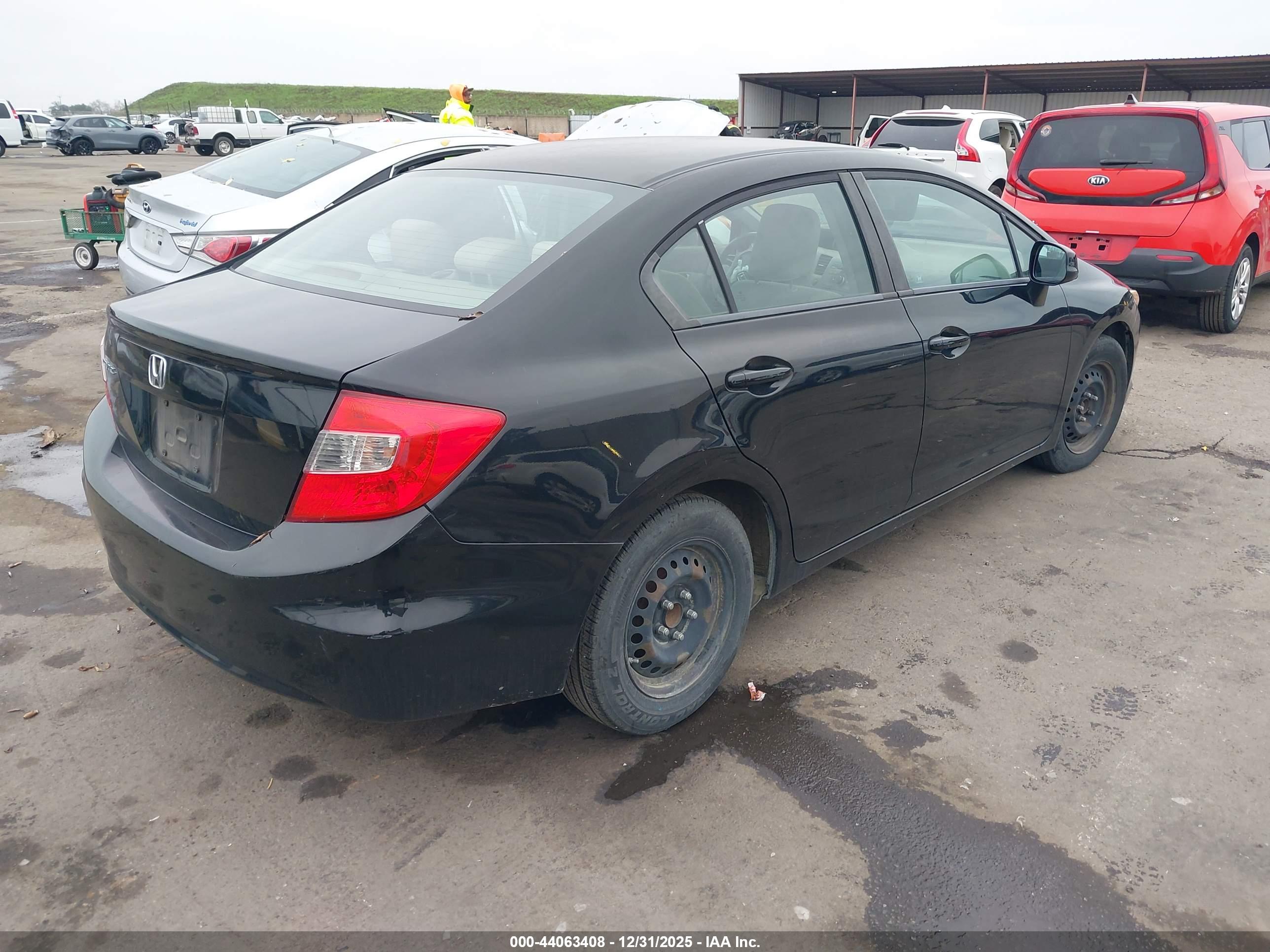 HONDA CIVIC image 4
