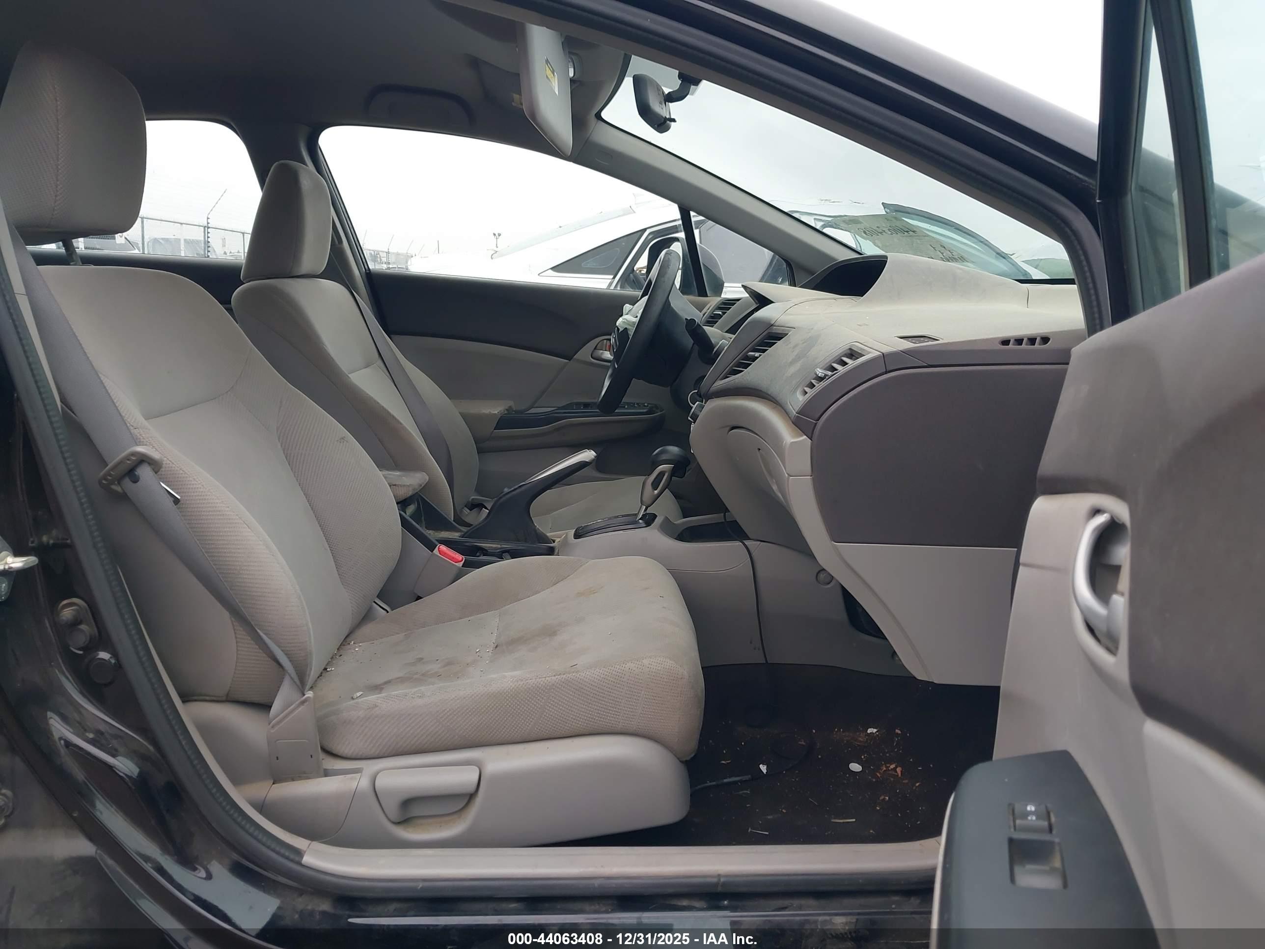 HONDA CIVIC image 5