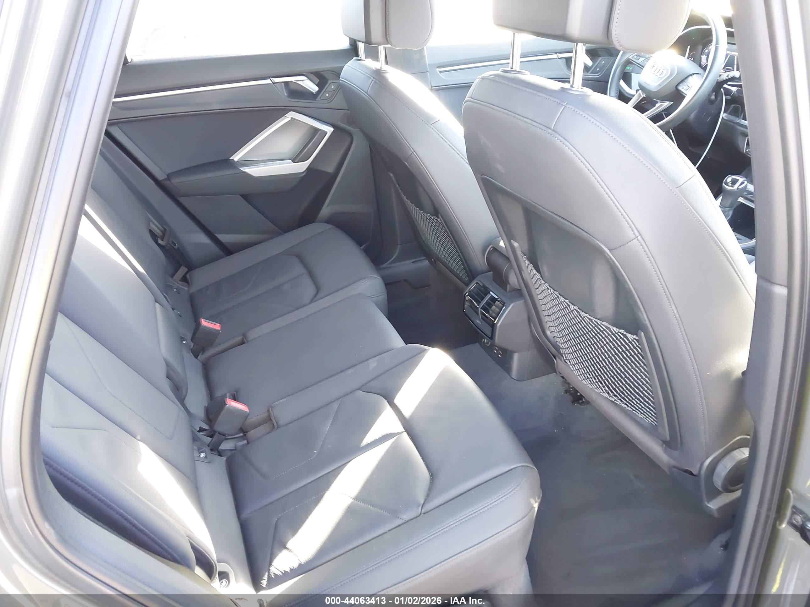 AUDI Q3 image 8