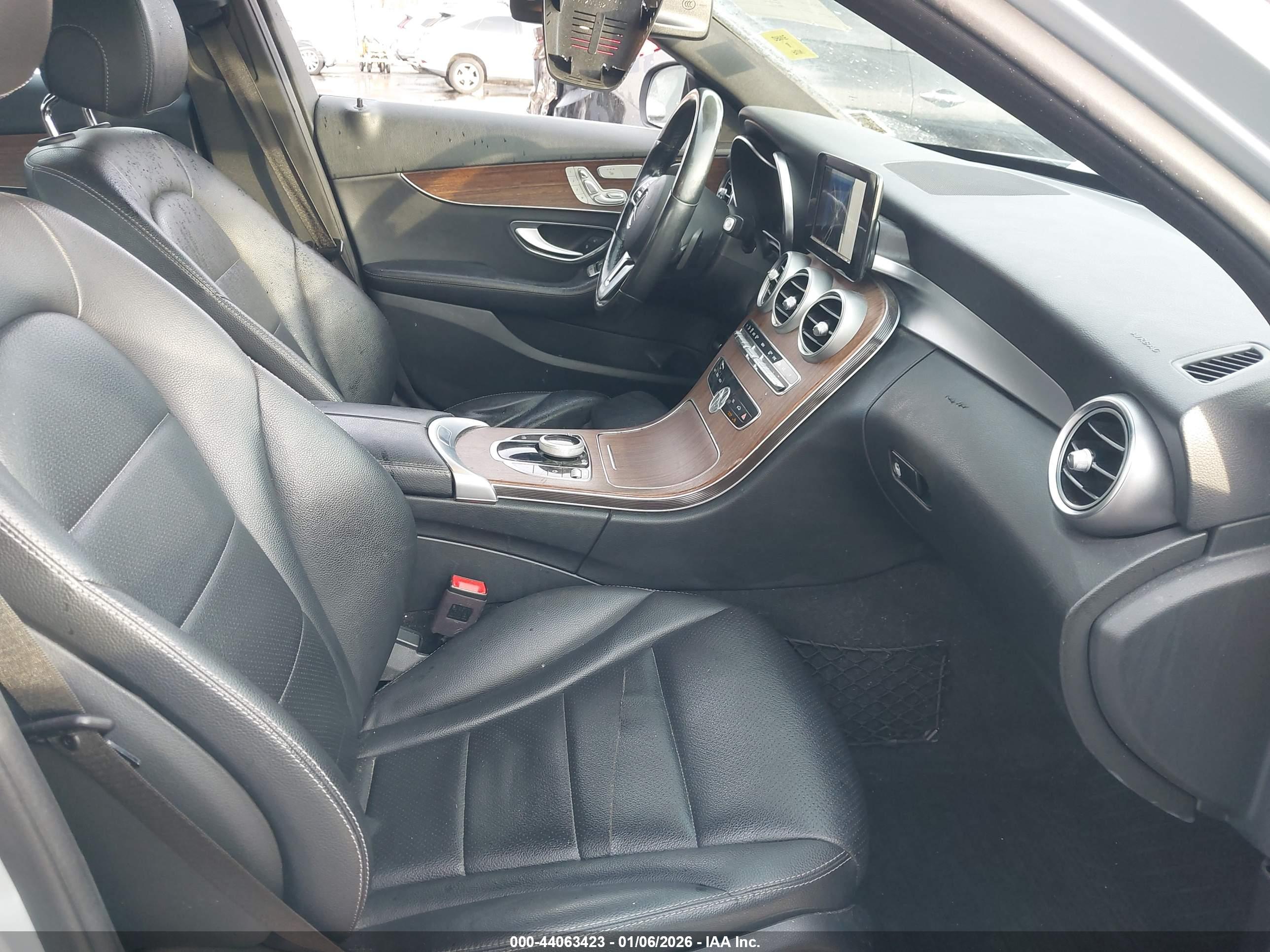 MERCEDES-BENZ C image 5