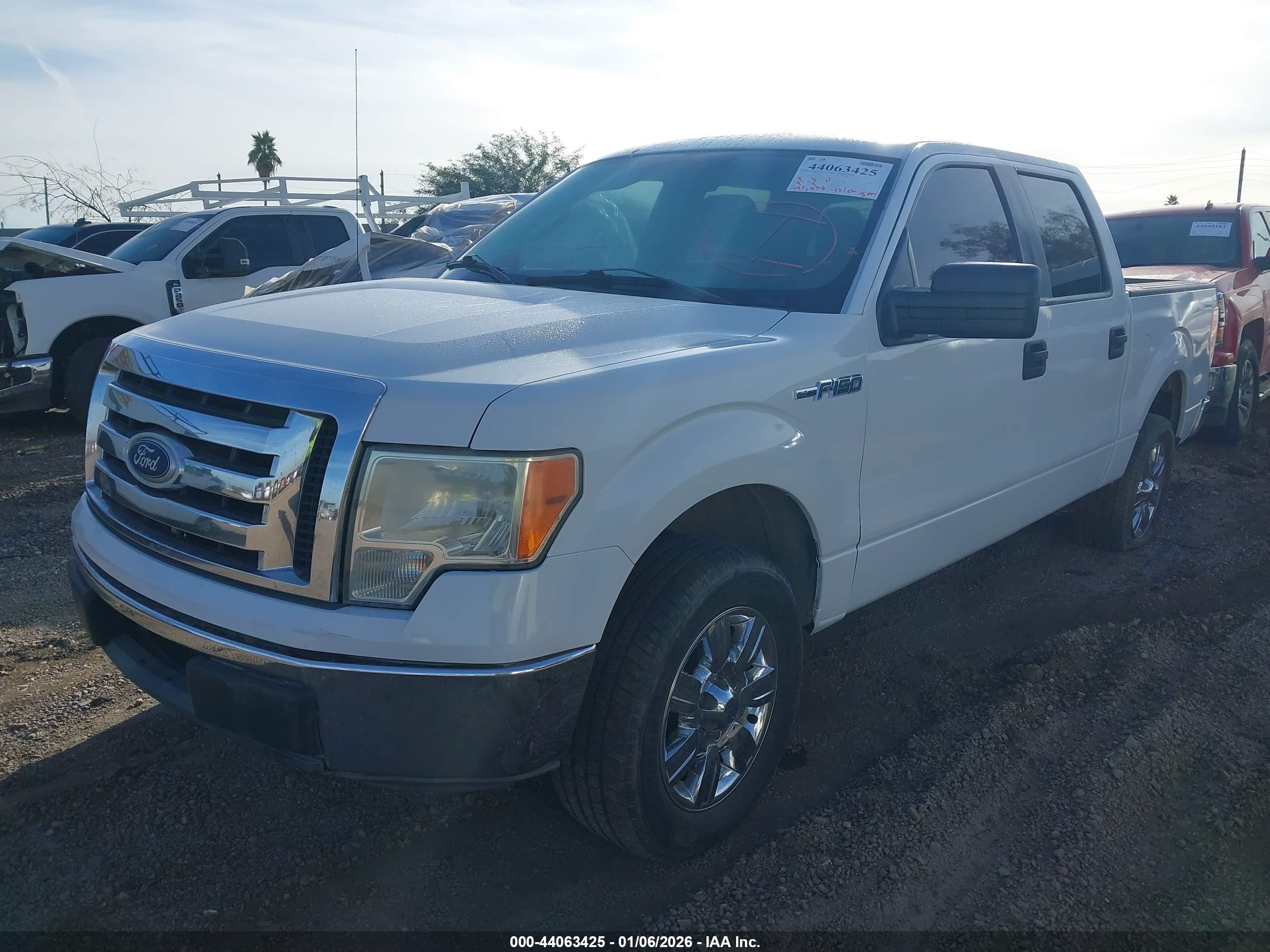 FORD F-150 image 2