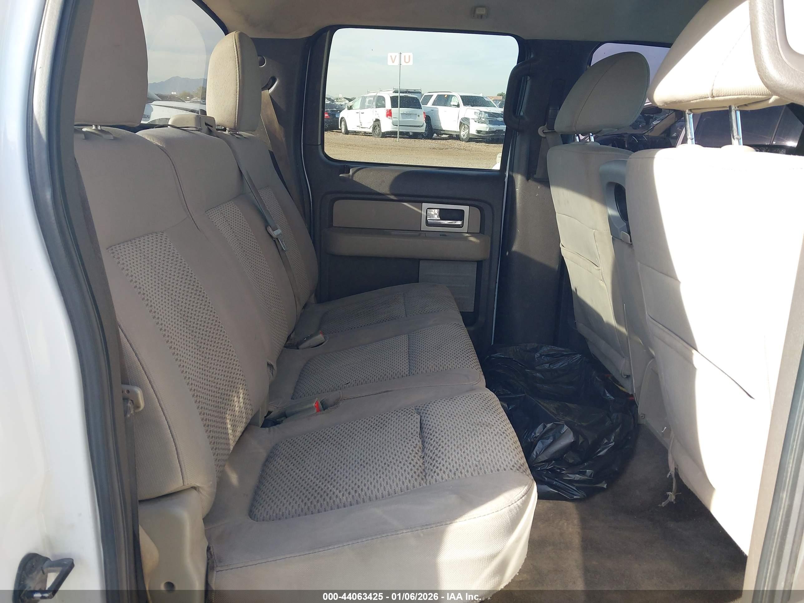 FORD F-150 image 8