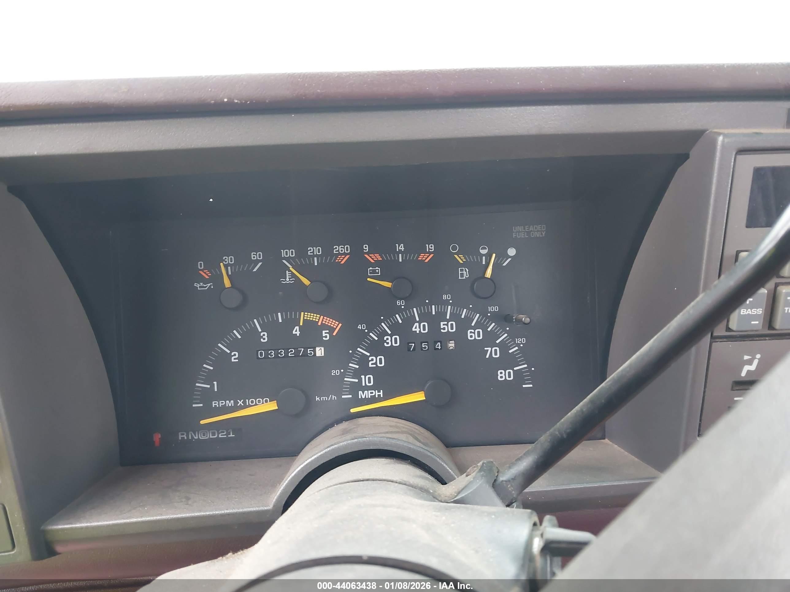 CHEVROLET GMT-400 image 6