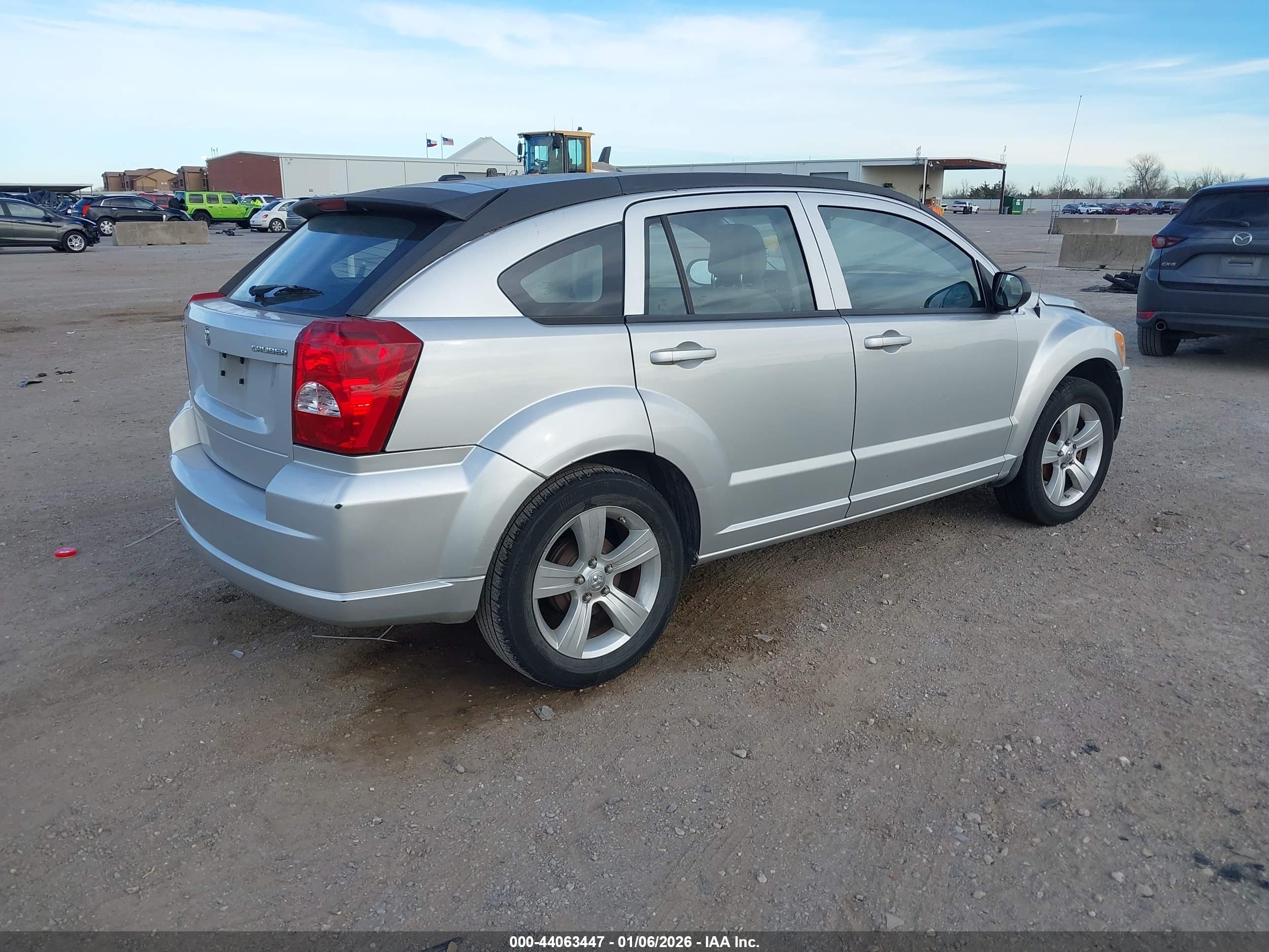 DODGE CALIBER image 4