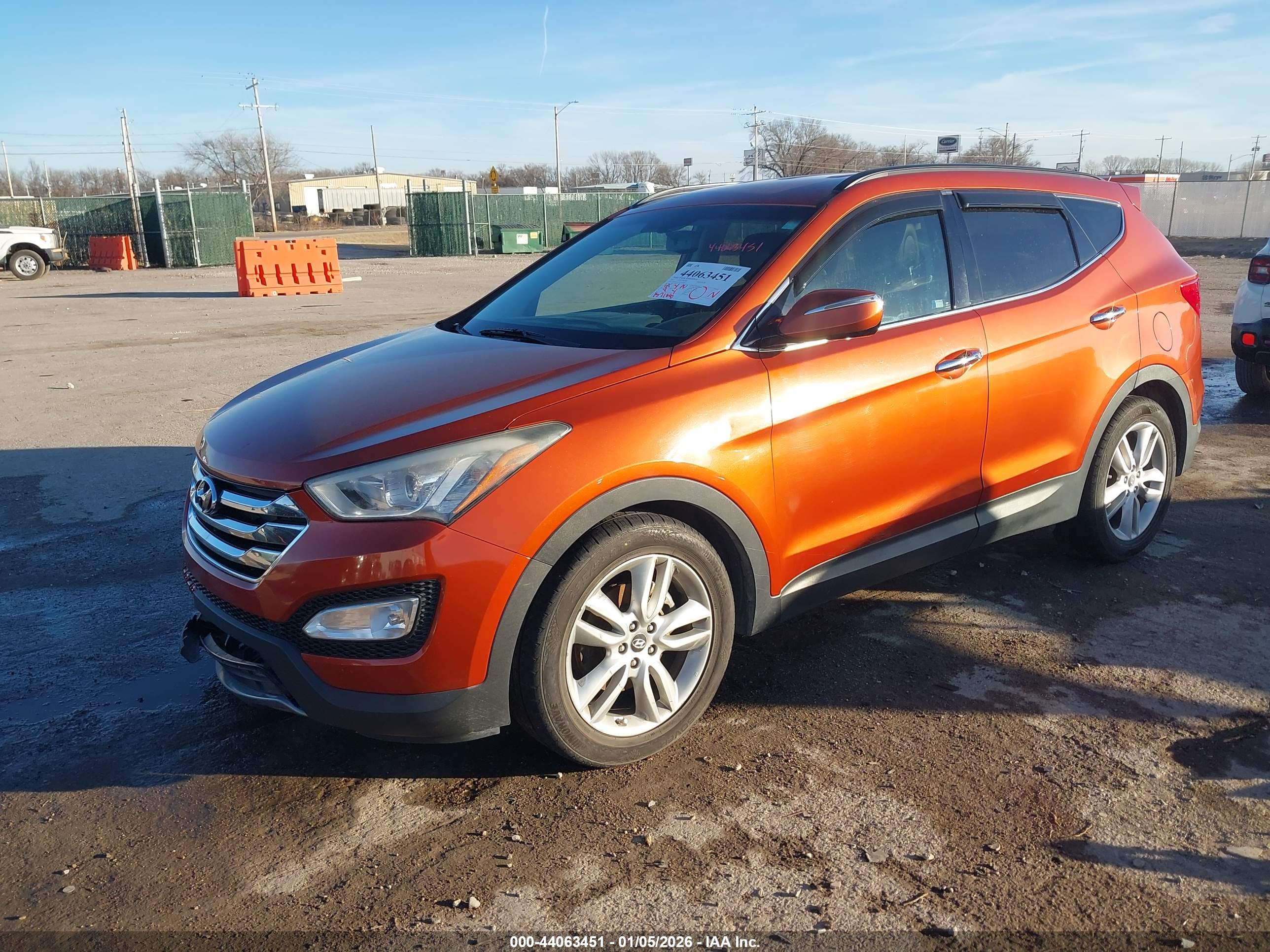 HYUNDAI SANTA image 2