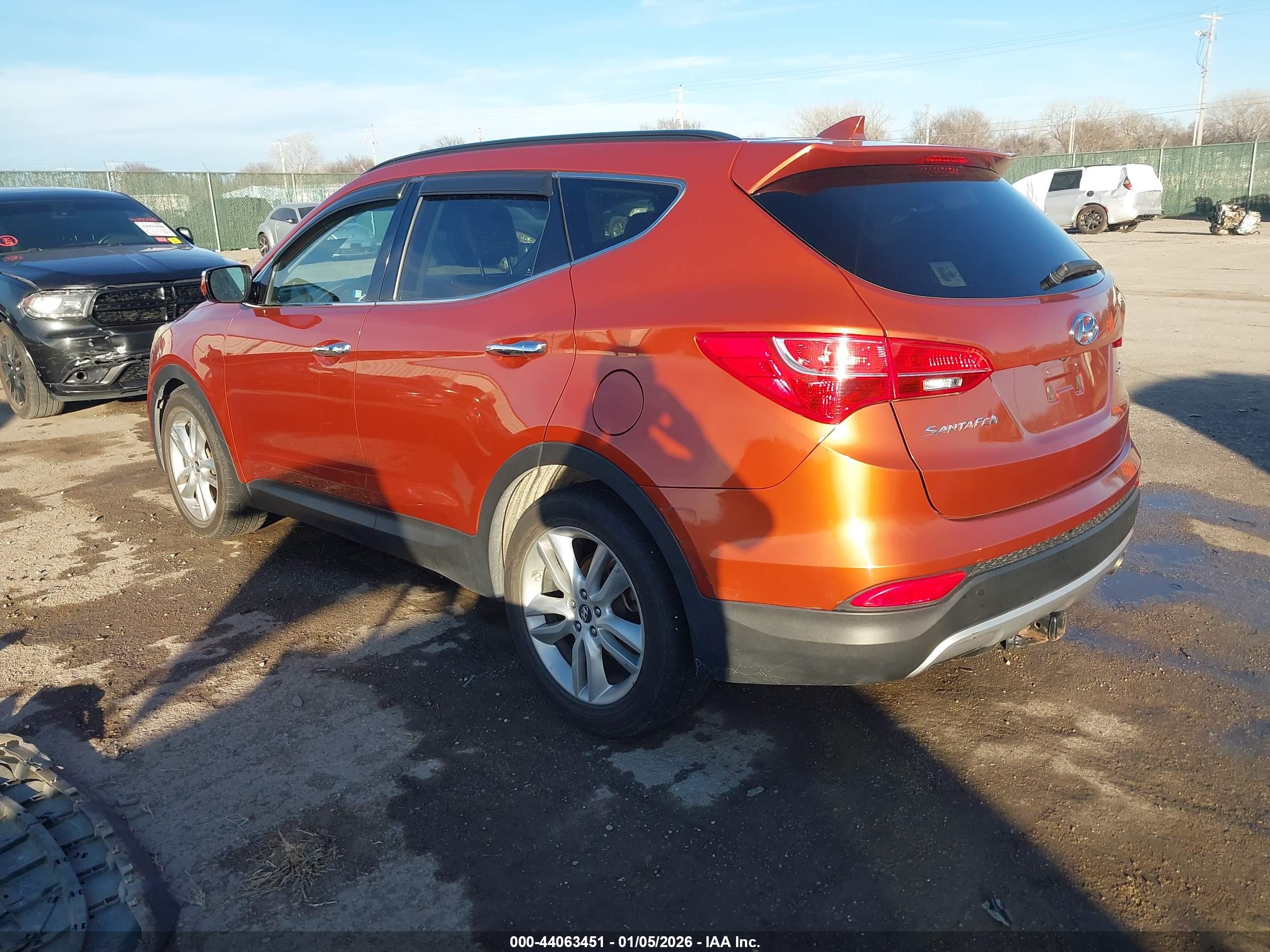HYUNDAI SANTA image 3