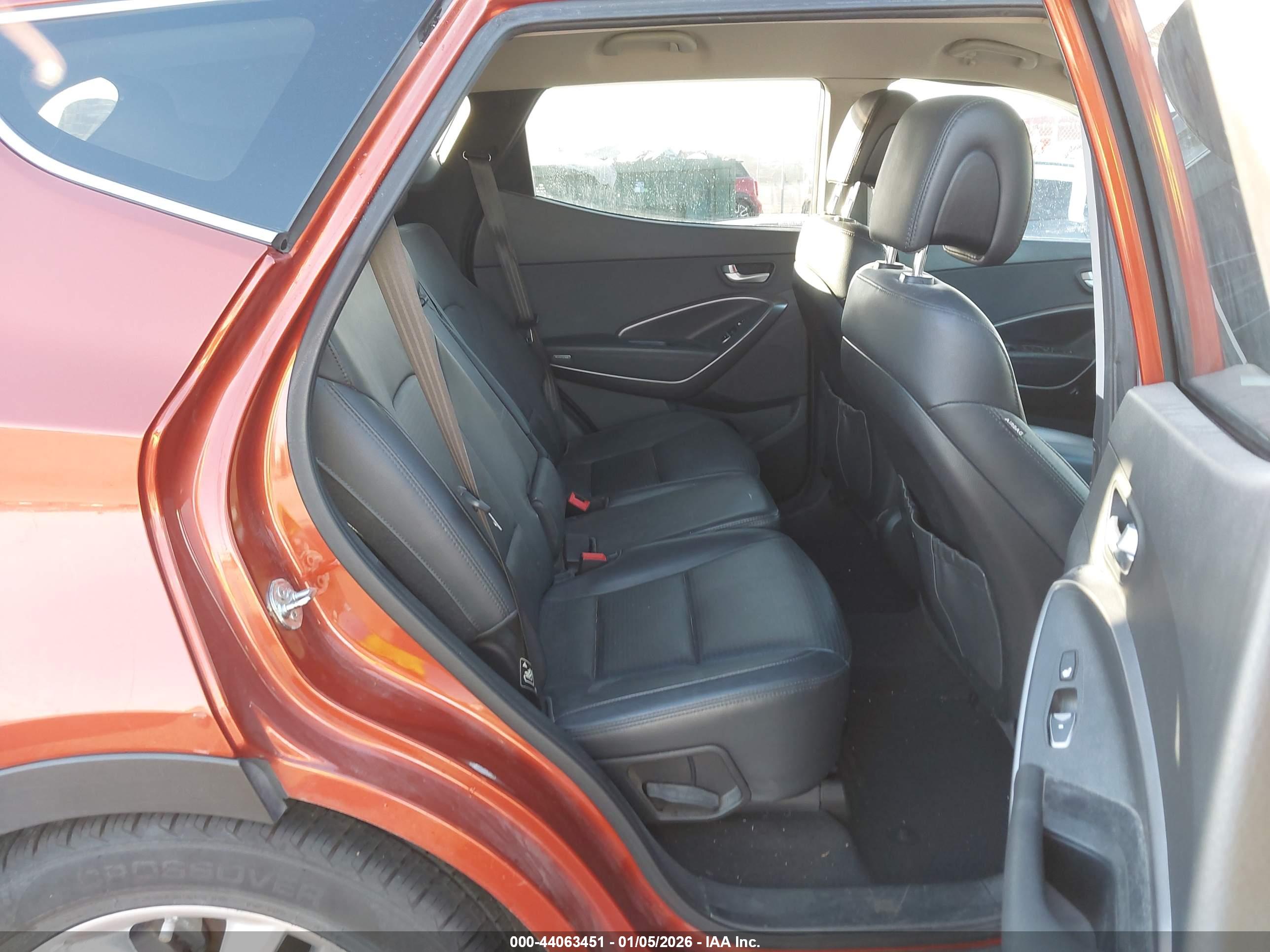 HYUNDAI SANTA image 8