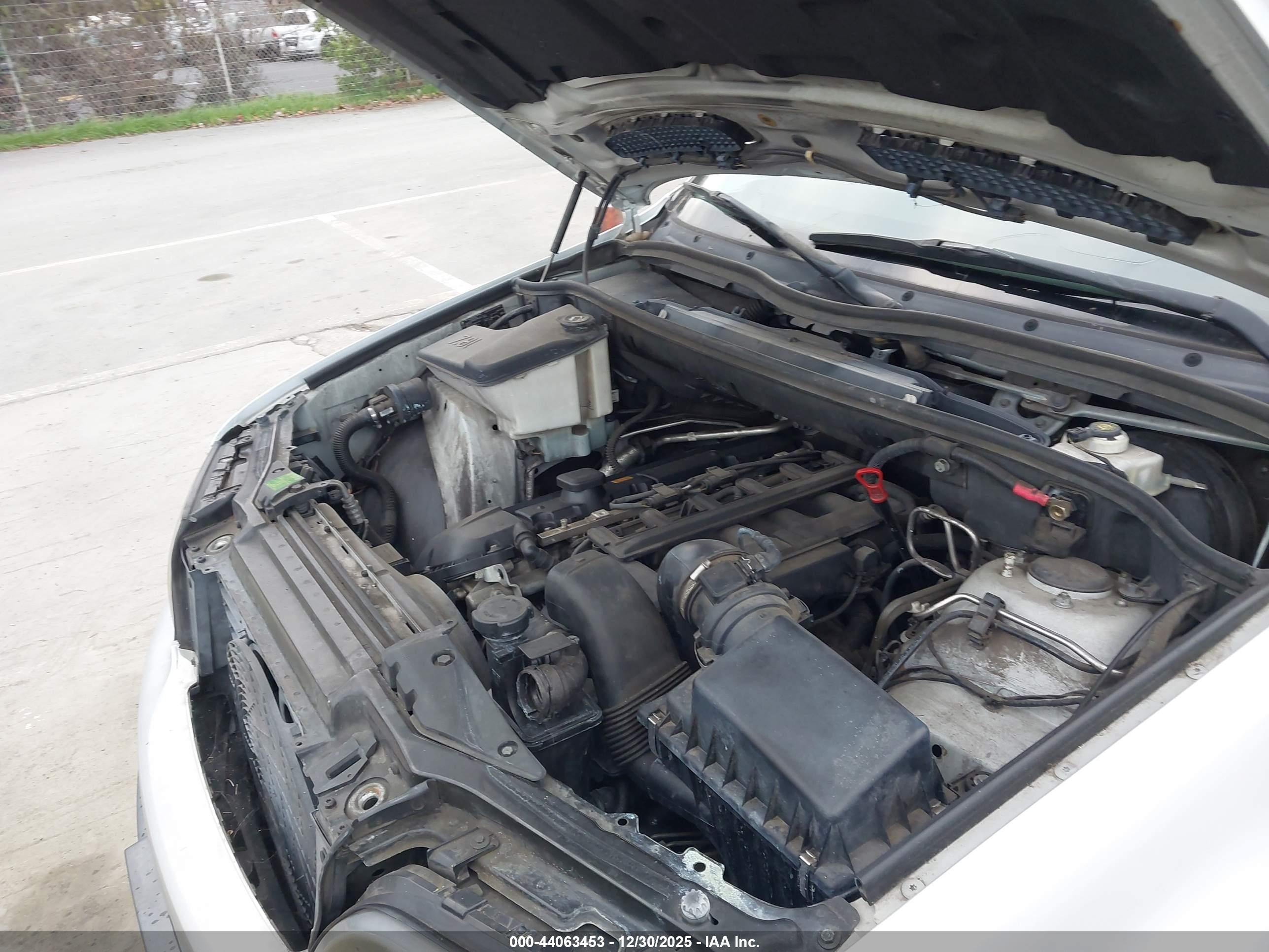 BMW X5 image 10