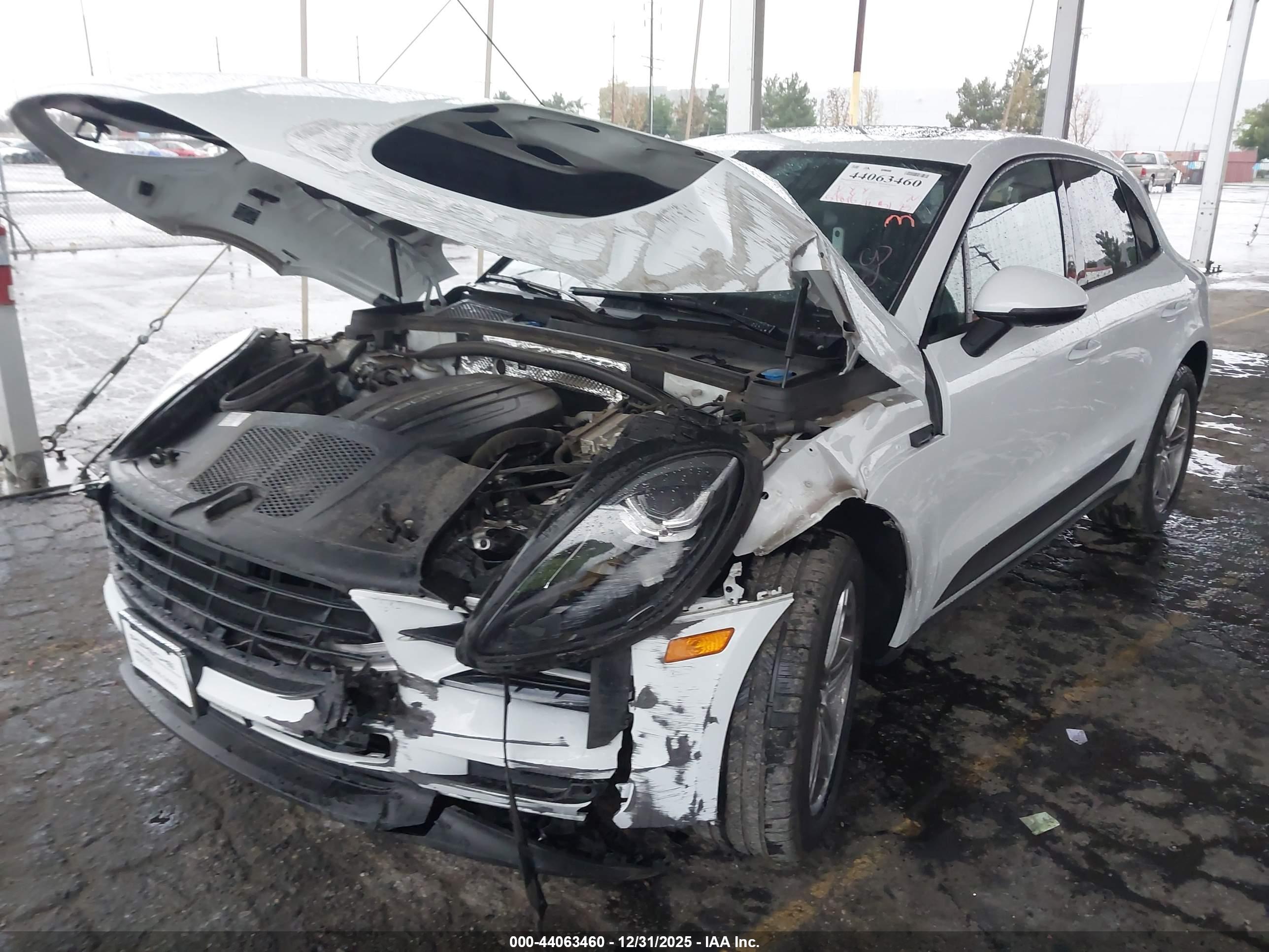 PORSCHE MACAN image 6