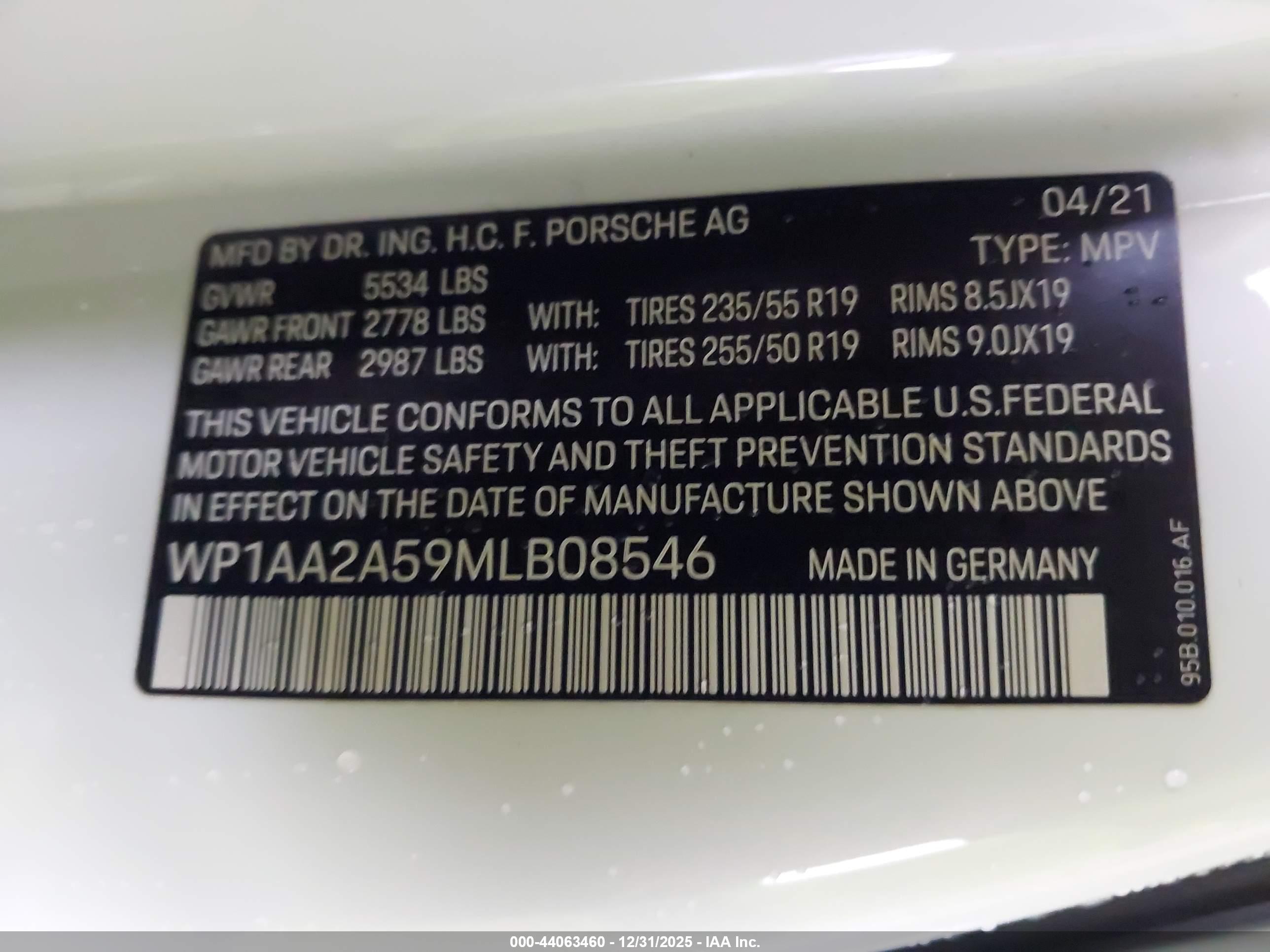 PORSCHE MACAN image 9