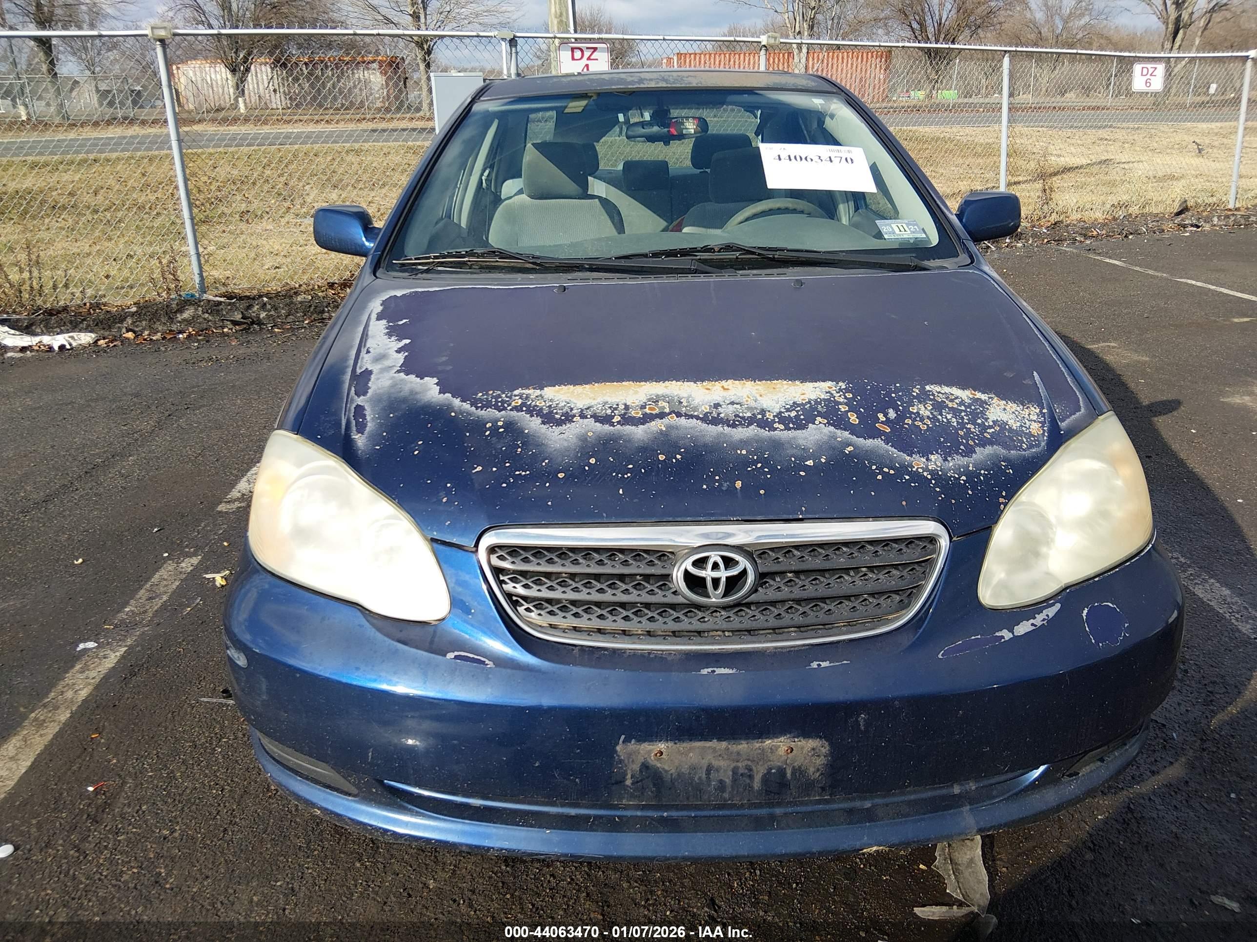 TOYOTA COROLLA image 6