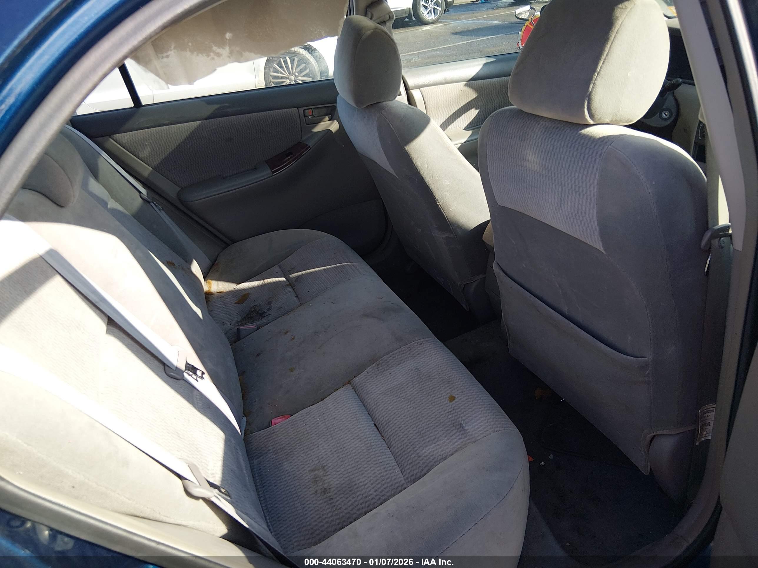 TOYOTA COROLLA image 8